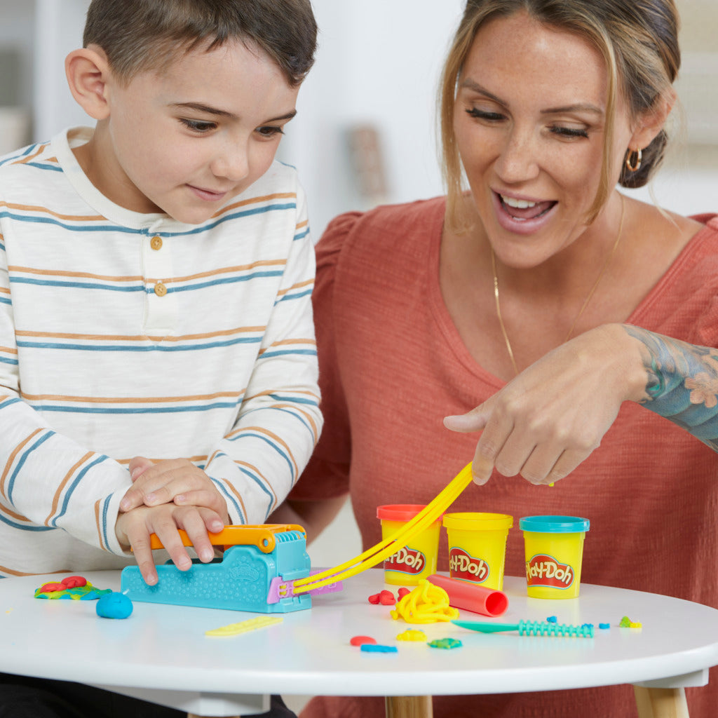 Play-Doh Fun Factory Starter Set - Ideal for 3+ Year Olds with Creative Play