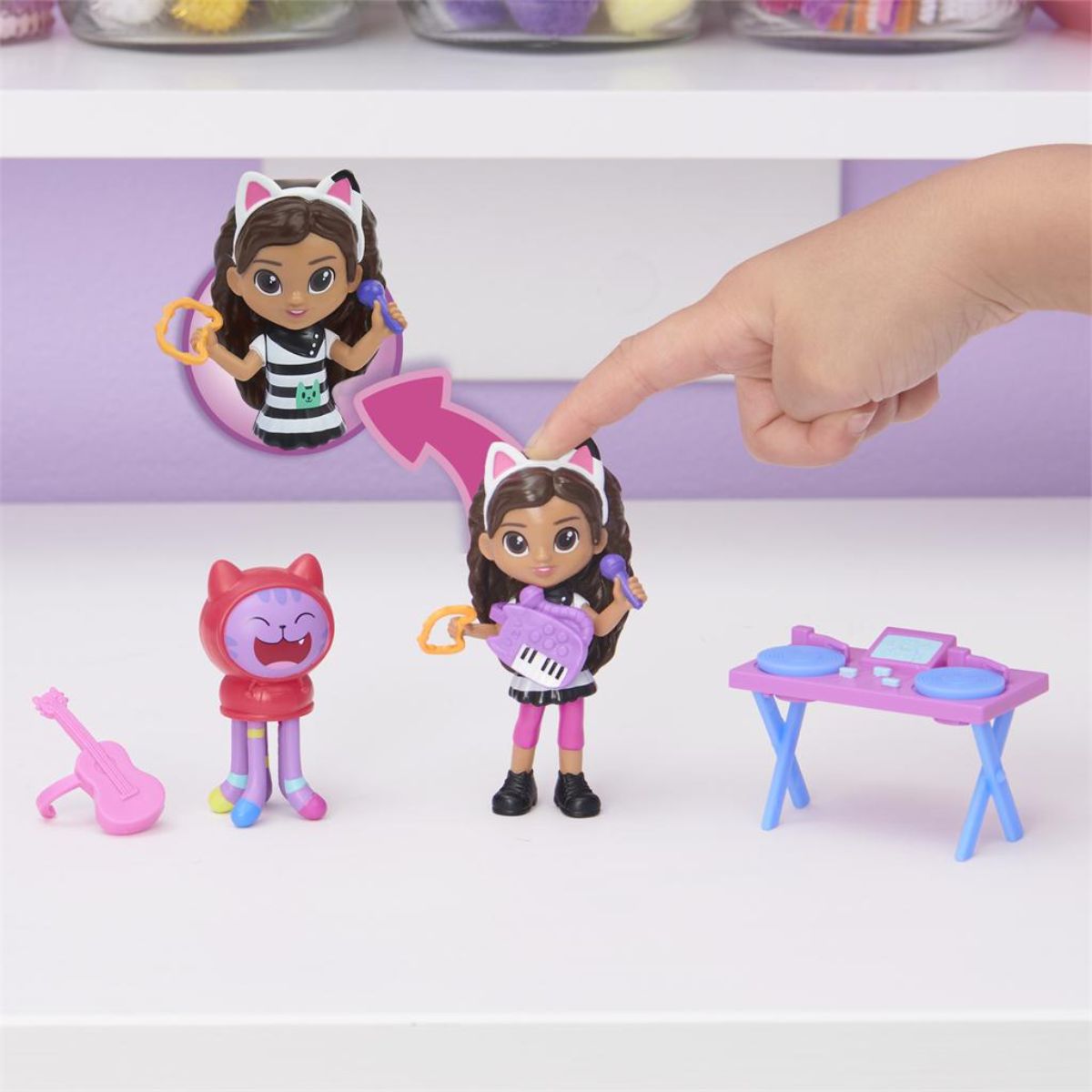 Gabby's Dollhouse Musical Kitty Karaoke Set with Surprise Accessories