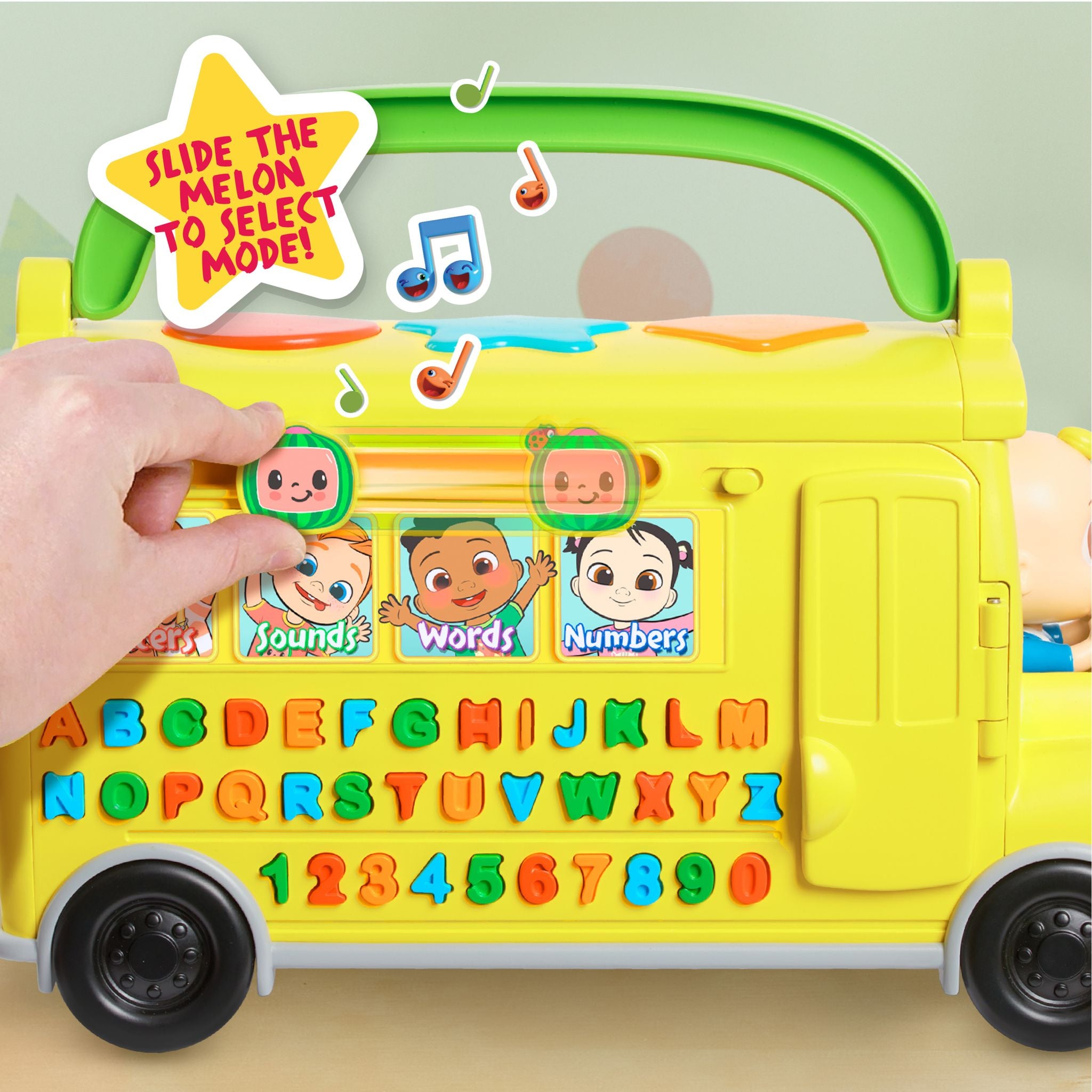 Colorful CoComelon Musical Learning Yellow School Bus with JJ Figure