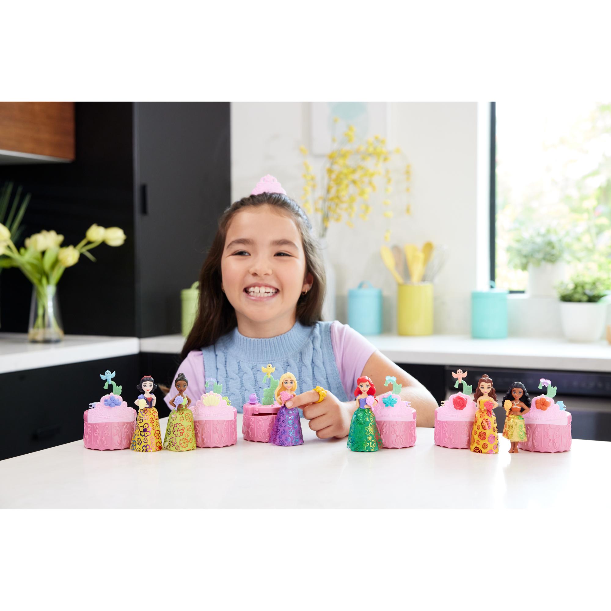 Assorted Styles of Disney Princess Royal Color - Reveal Small Dolls