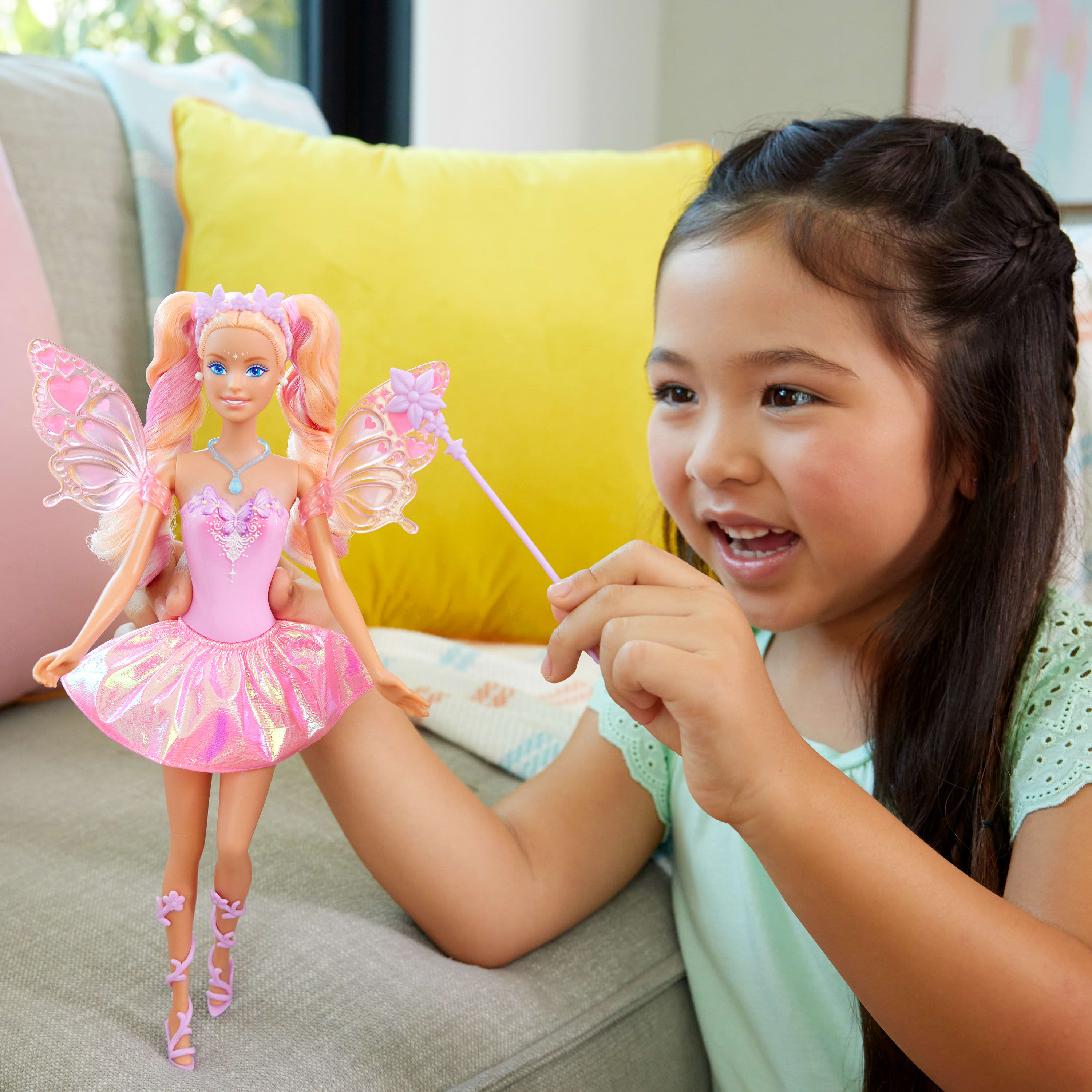 Hot! Barbie Colour - Changing Fantasy Fairy Doll