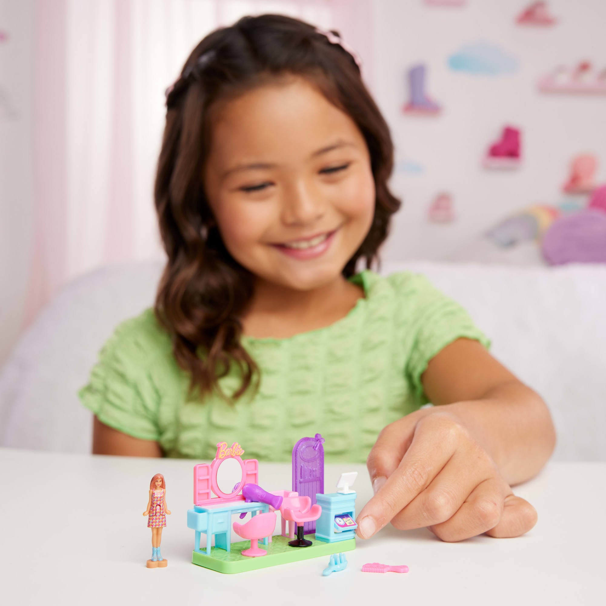 Barbie Mini BarbieLand Hair Salon Playset - Tiny Cuteness, Big Fun