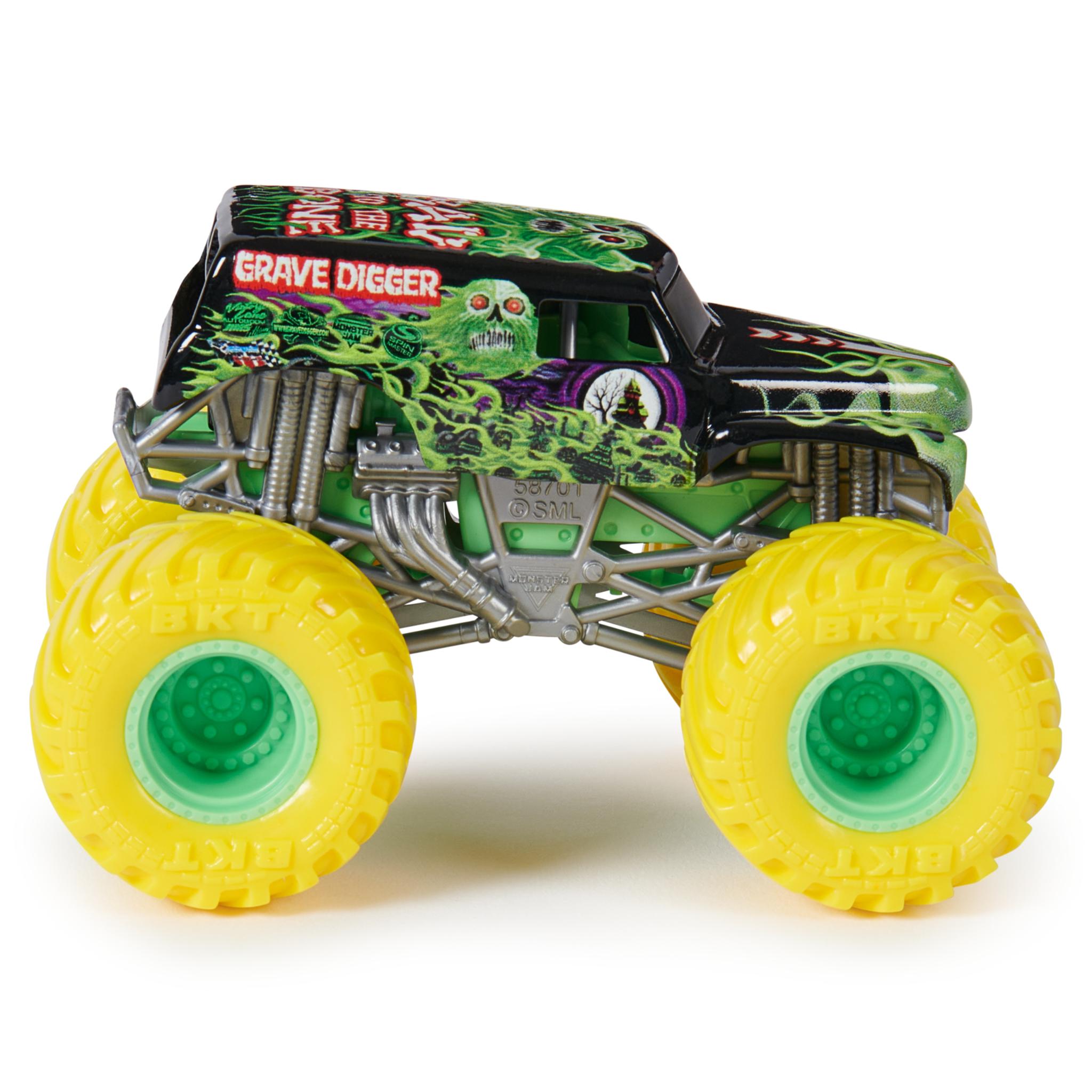 1:64 Scale 2-Pack Monster Jam Toys: Grave Digger vs Max-D Maximum Destruction