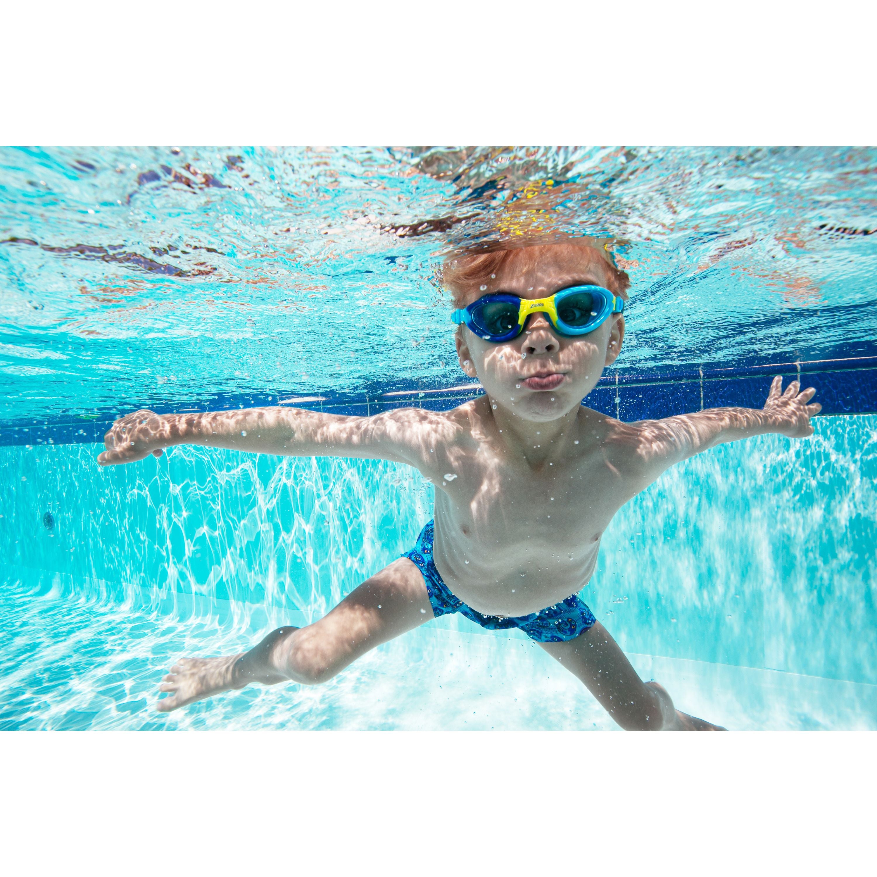 Hot Sale! Zoggs All-Purpose Little Super Seal Swimming Goggles in Blue, Yellow and Clear
