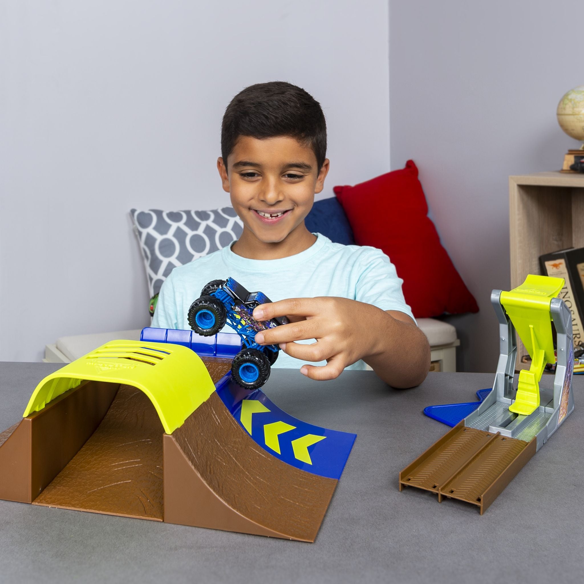 Hot Deal! Monster Jam Son-Uva Digger Champ Ramp Freestyle Monster Truck Playset