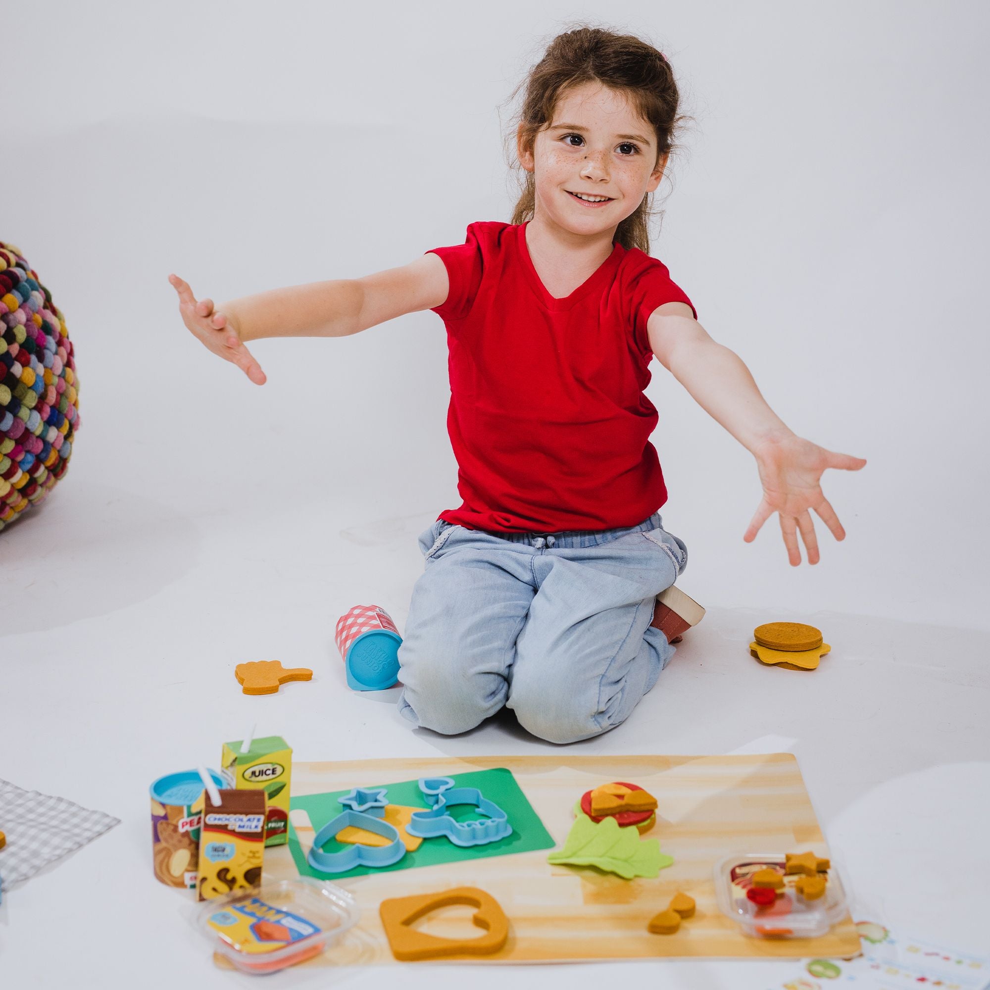 Hot Deal! Tasty Junior Sandwich Prep & Plate 33-Piece Set