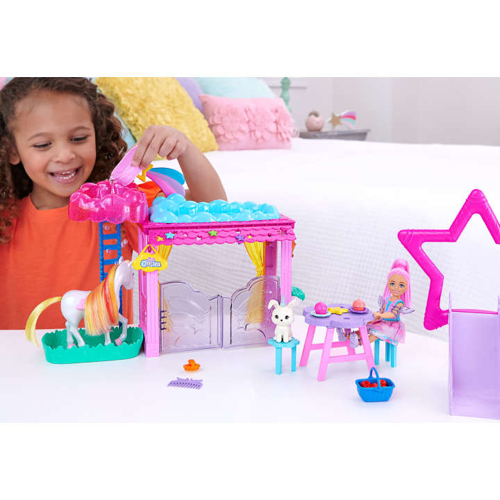 Hot! Barbie A Touch Of Magic Playset with Accessories
