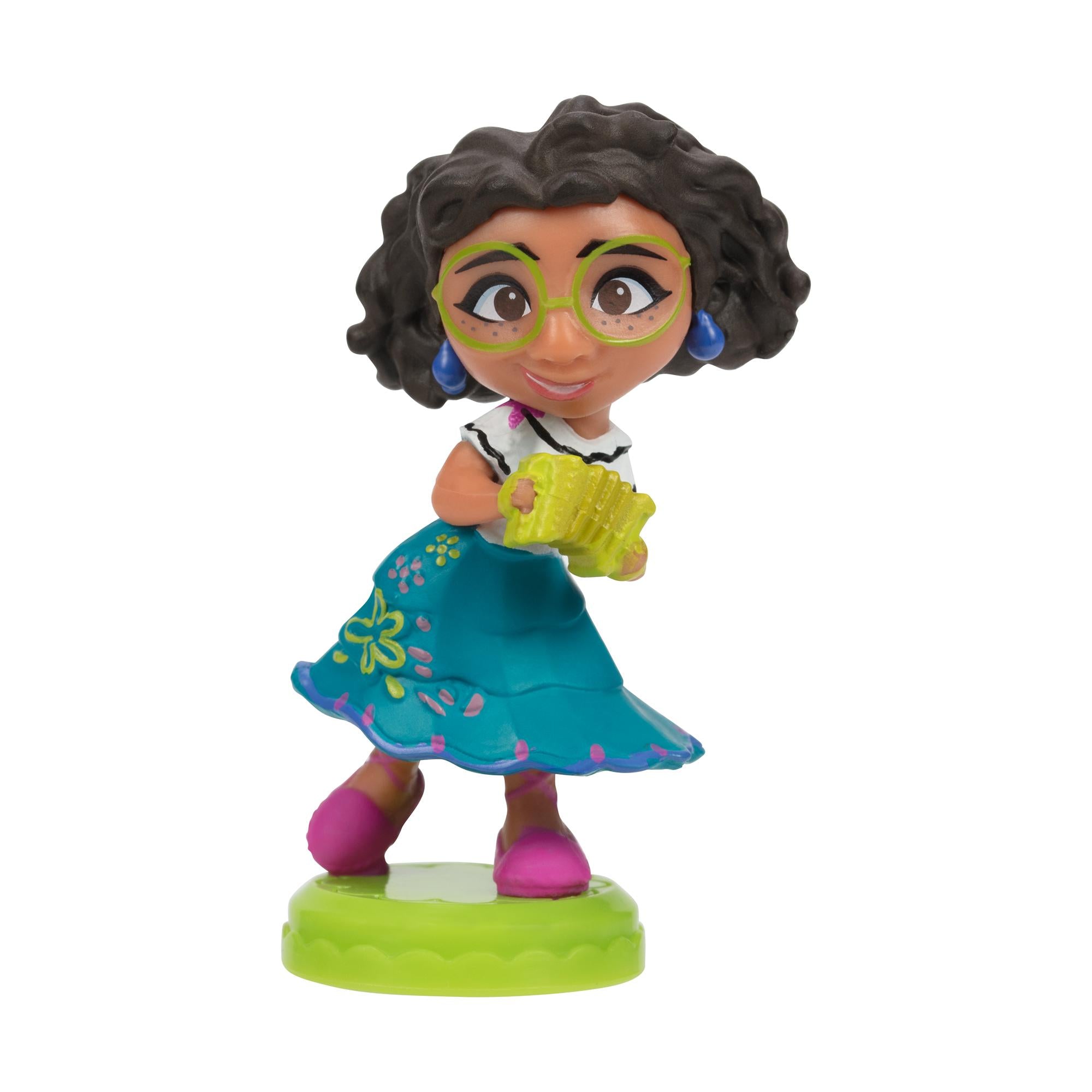 Disney Encanto Madrigal Family Collectible Figurine Gift Pack