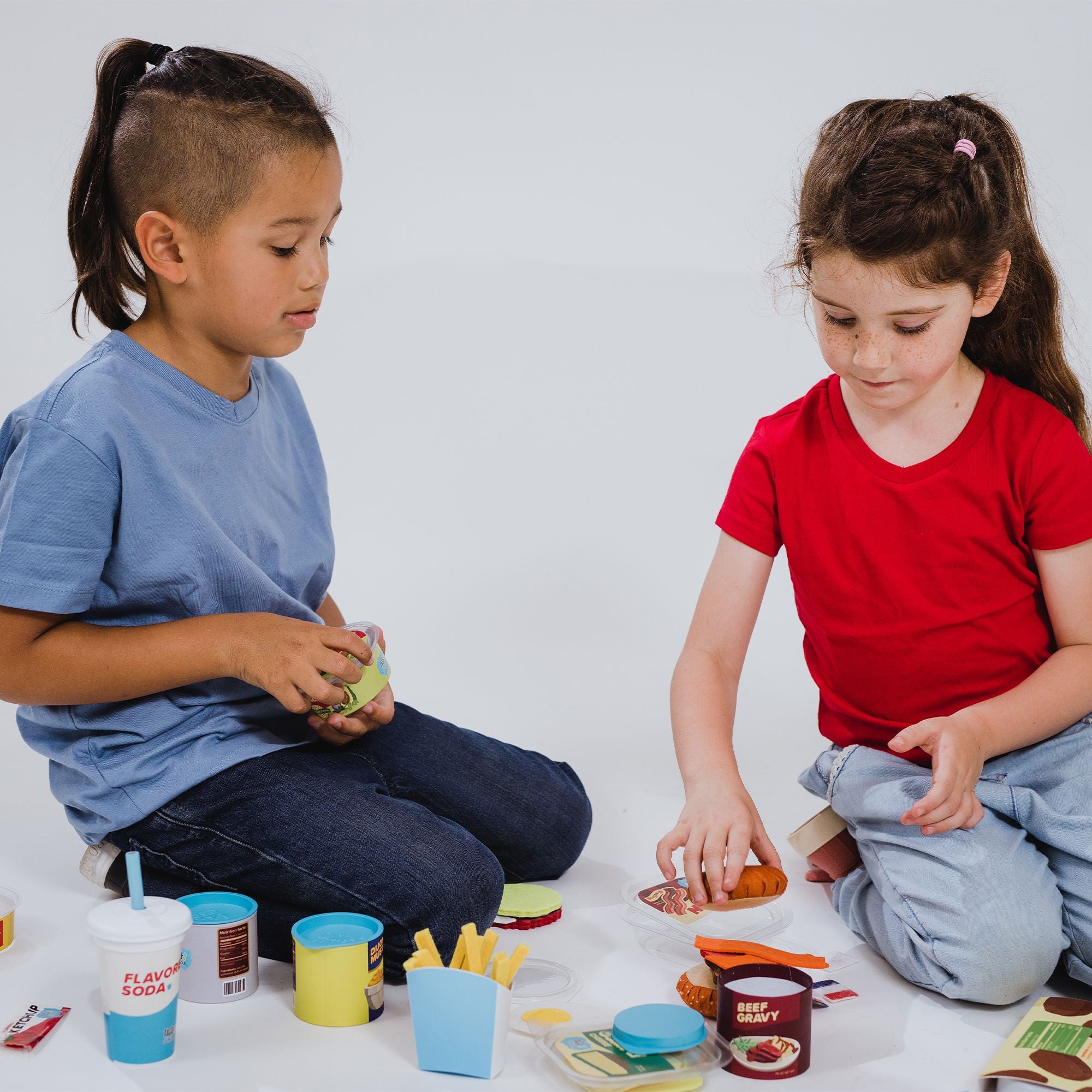 Tasty Junior 27-Piece Burger Set - Ideal for Little Foodies