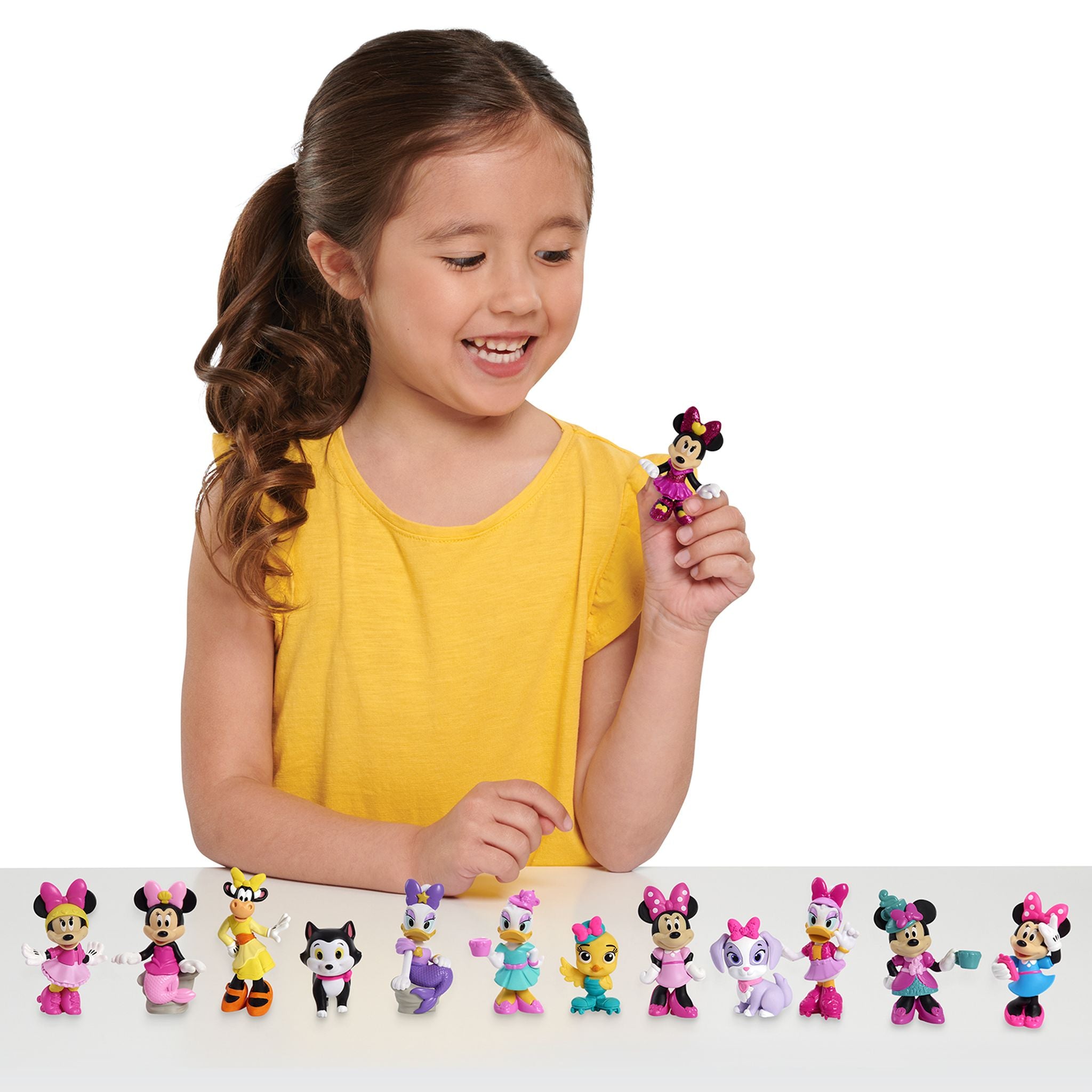 Collectible Disney Junior Minnie Mouse Season 3 Mini Figures