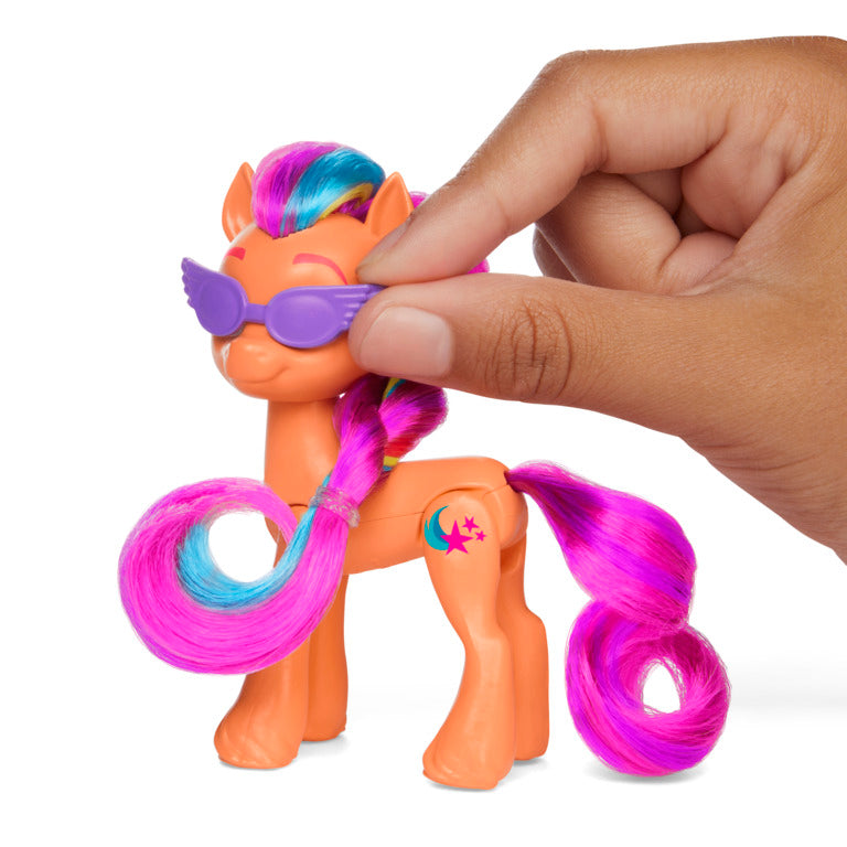 Sunny Starscout My Little Pony Articulated Rolling Scooter Toy