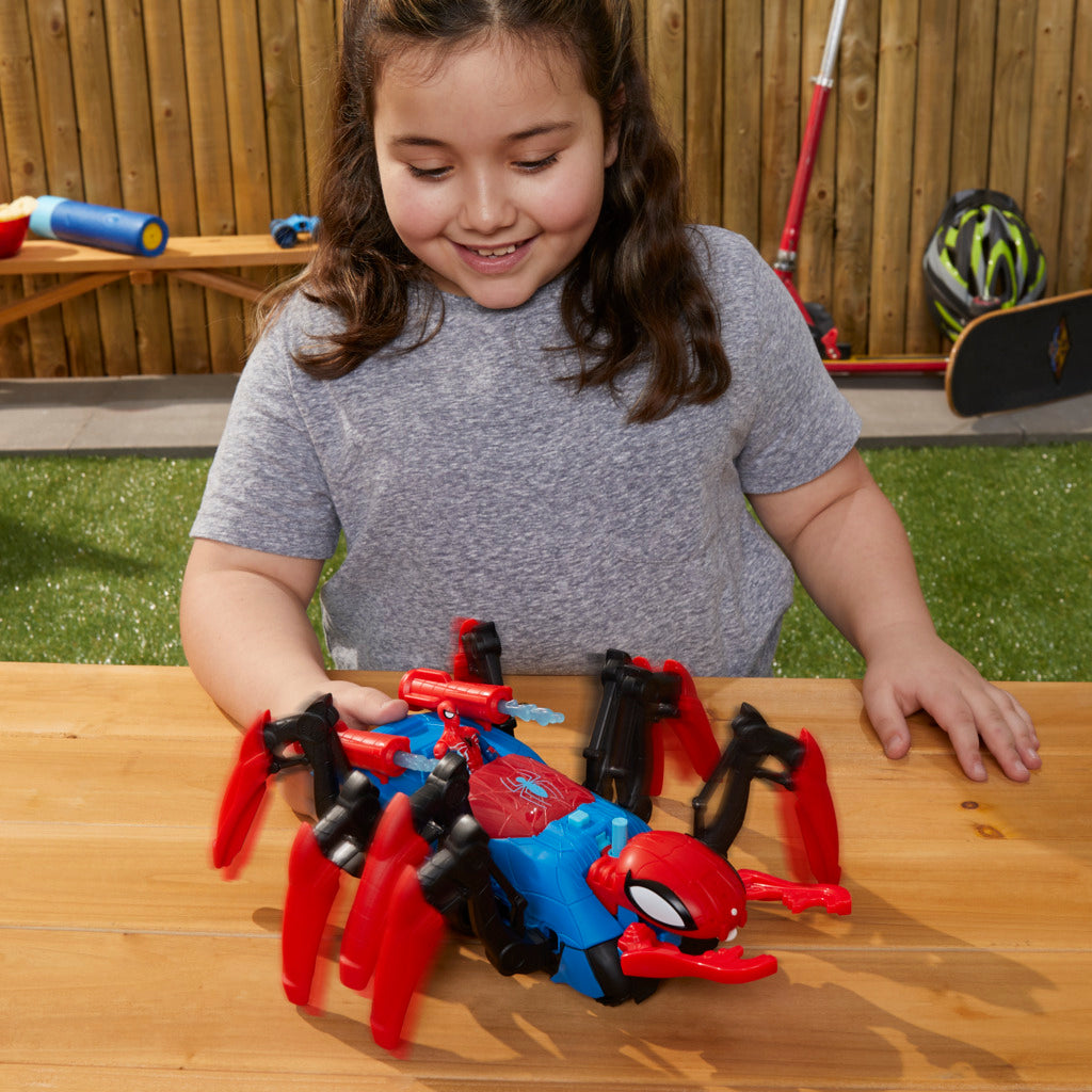Marvel Spider - Man Crawling and Blasting Spider Toy Set with 4 - inch Figure
