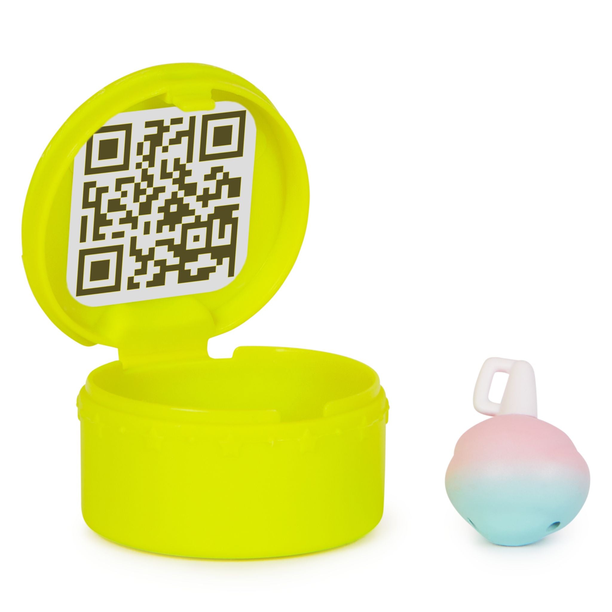 Gabby's Dollhouse Kitty Fairy Clip-On Mini Playset for On-the-Go Fun