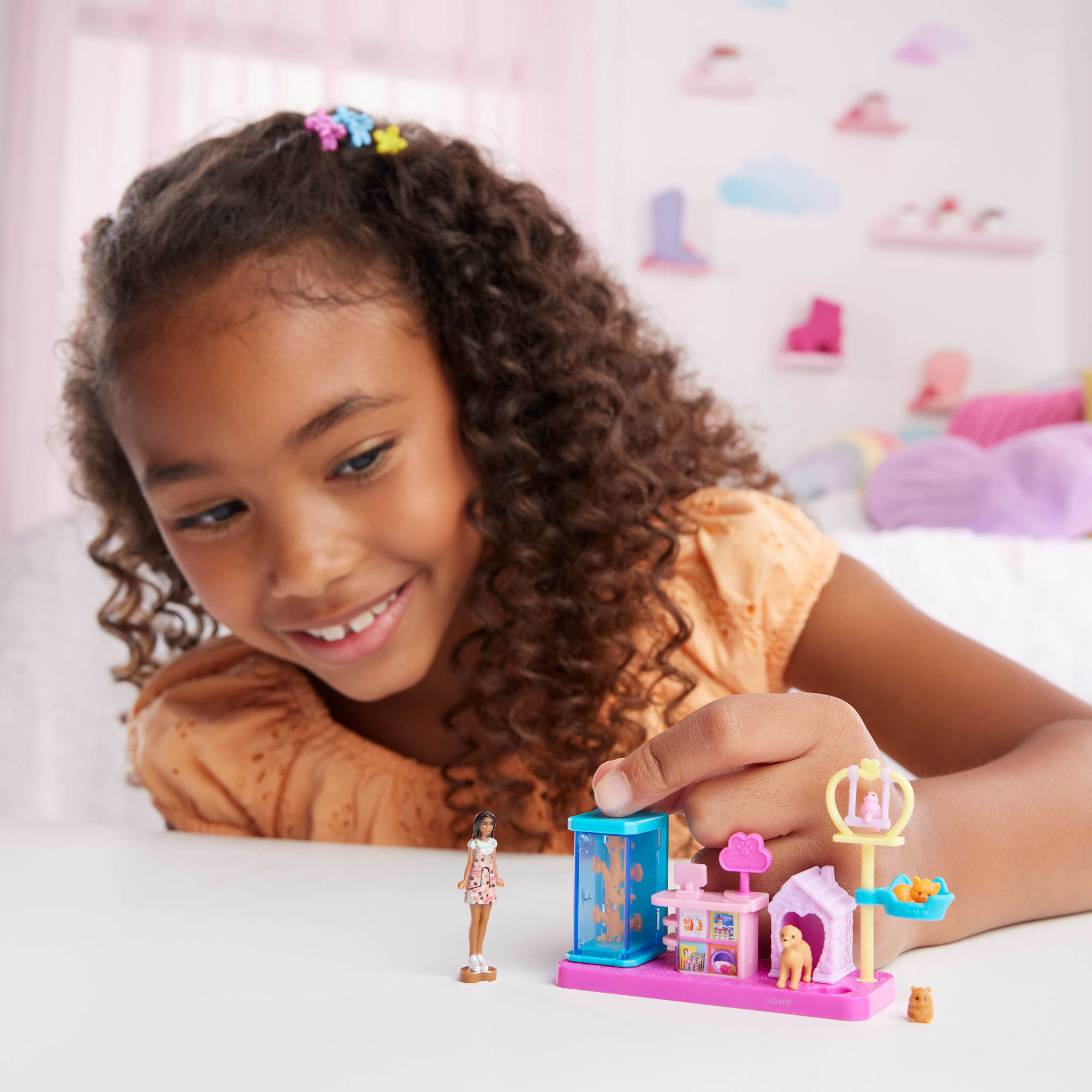 Hot Sale! Mini BarbieLand Pet Boutique Playset with 3.8cm Barbie Doll for Kids Aged 4+