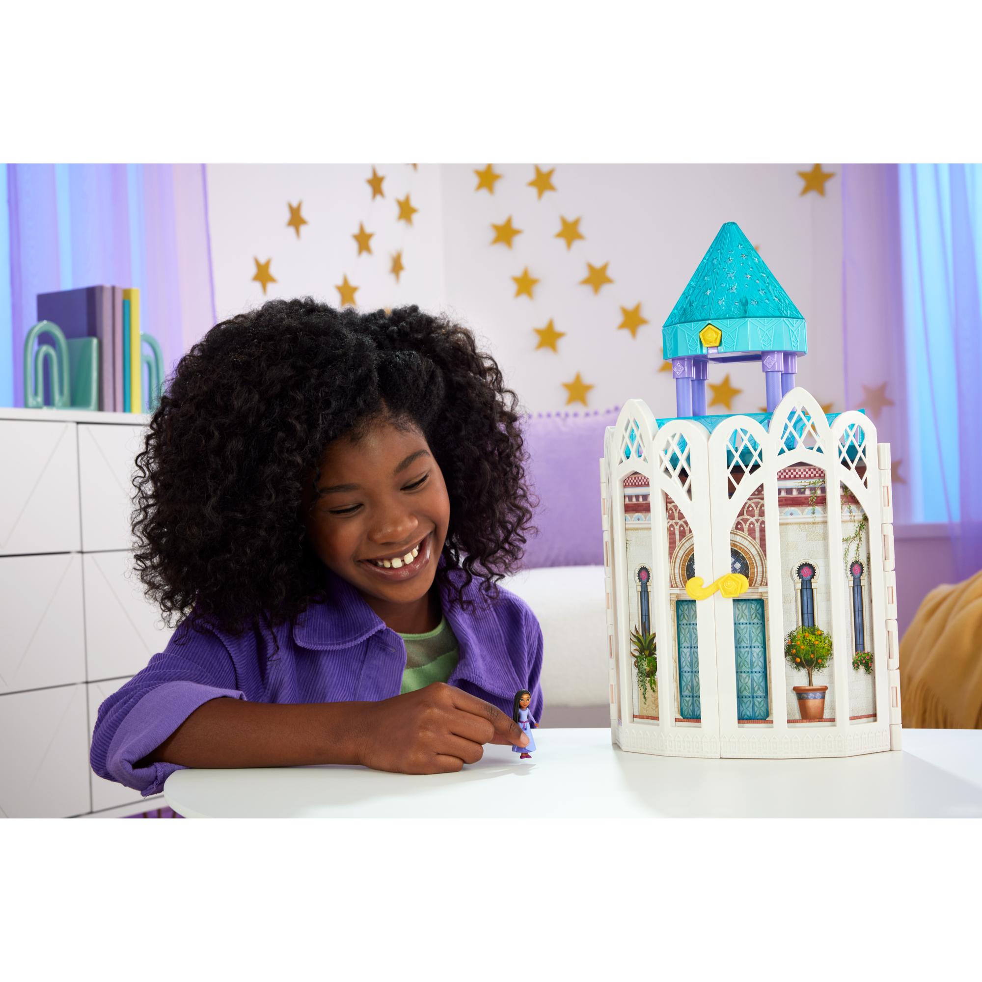 Disney Wish Rosa's Magical Castle Playset with Mini Dolls and Accessories