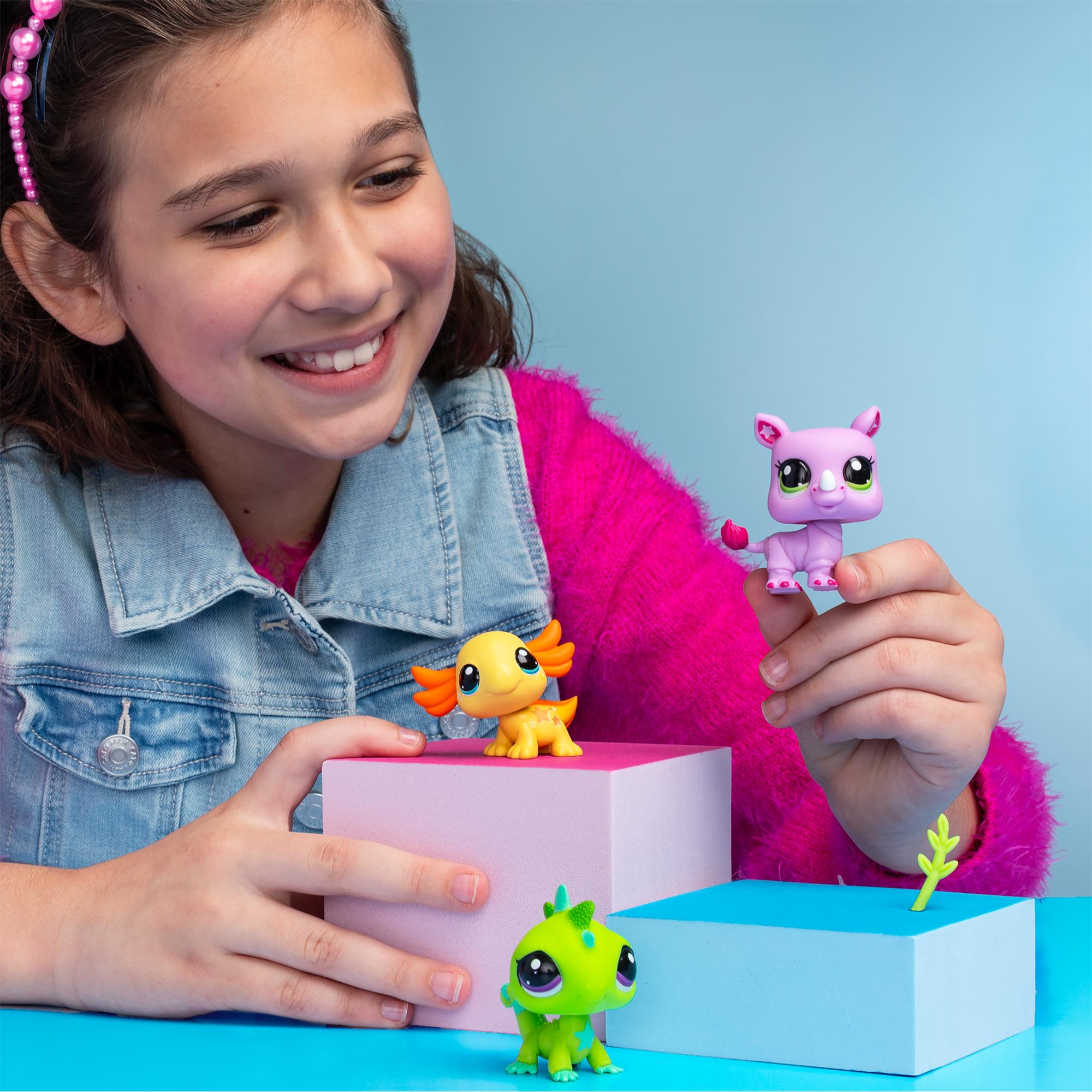 Hot Deal: Littlest Pet Shop 3-Pack Trio in Tube with Assorted Styles