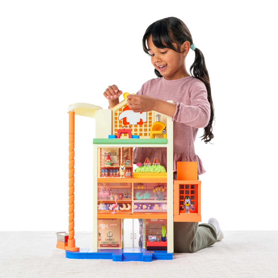 Bluey Season 9 Hammerbarn Shopping Centre Mega Playset with Exclusive Figures