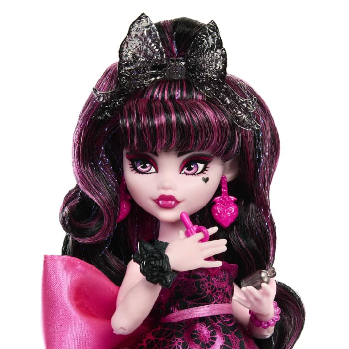 Hot Sale! Monster High Draculaura Monster Ball Doll