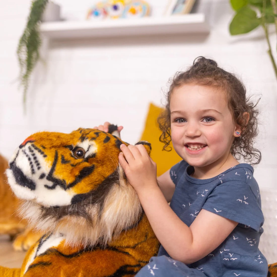 Melissa & Doug - Adorable Plush Siberian Tiger