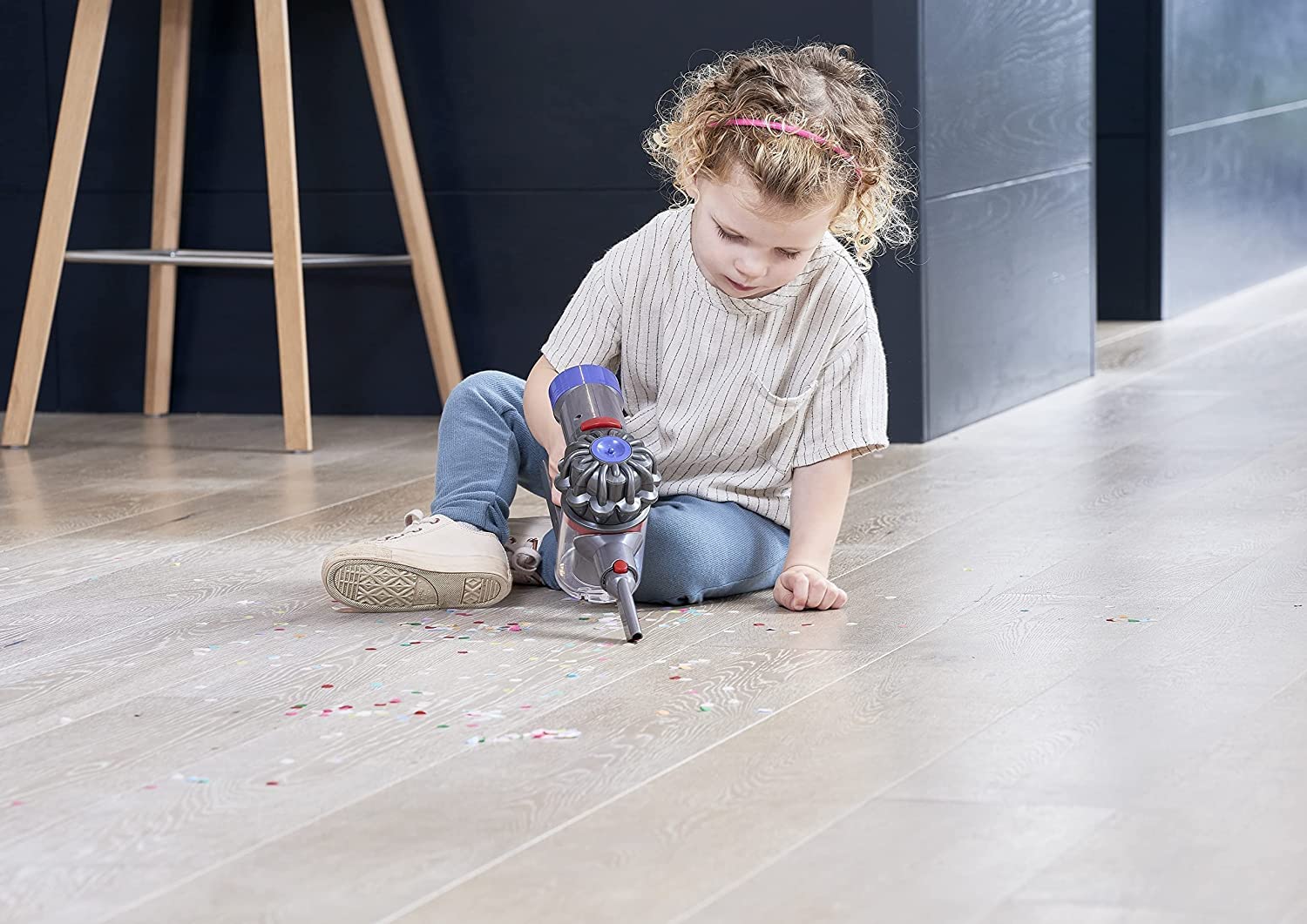 Hot Sale! Dyson-inspired Cordless Toy Vacuum for Kids Aged 3+