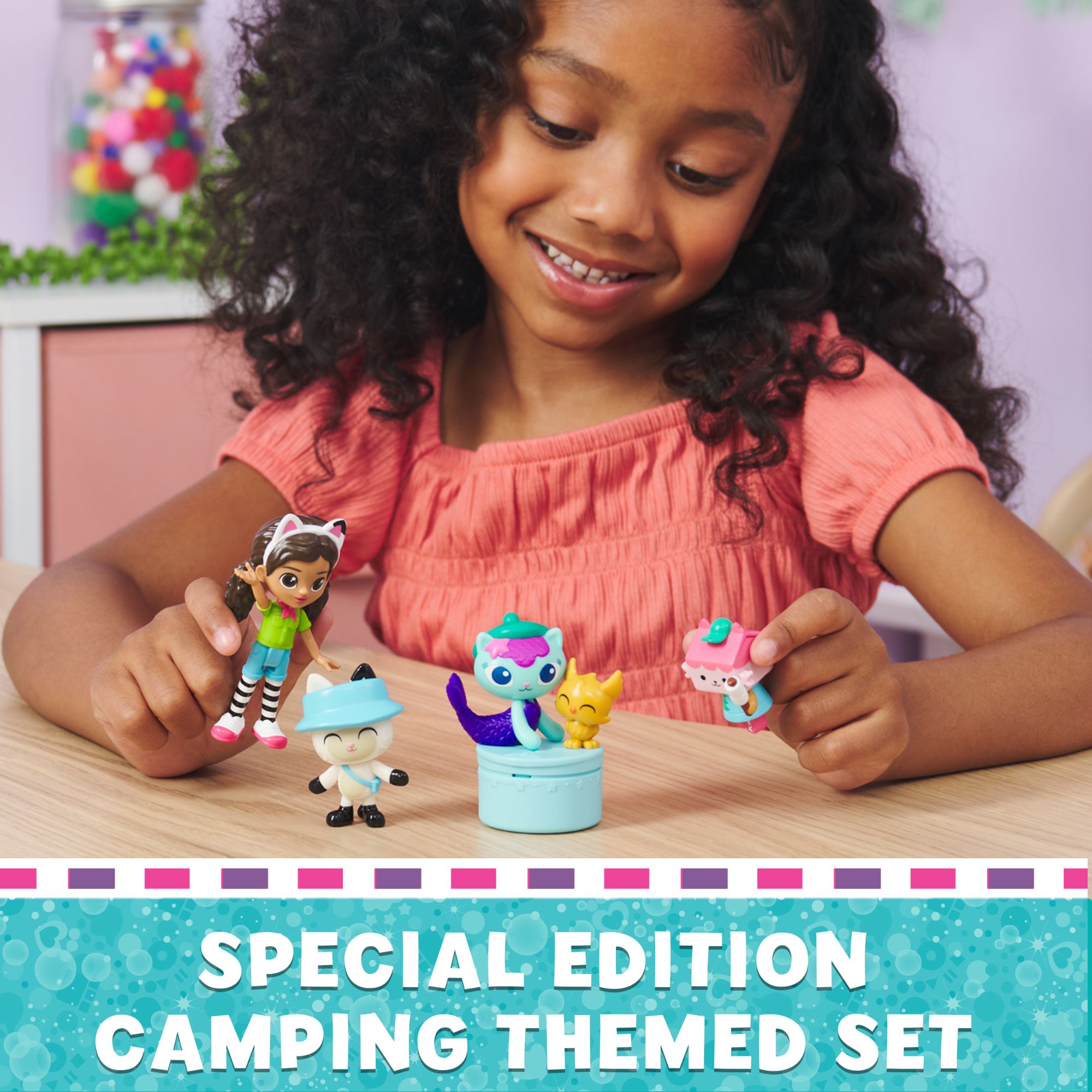 Exclusive Gabby's Dollhouse Camping Figure Set with Friends