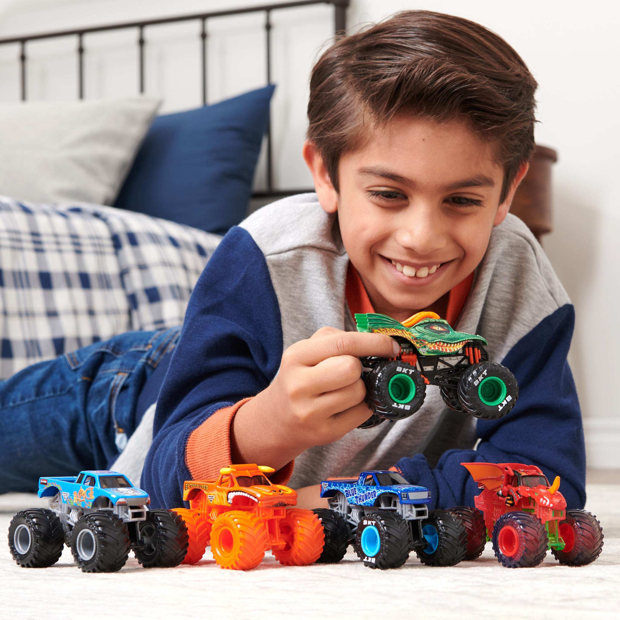 Monster Jam 1:64 2-Pack: Grave Digger vs The Legend - Hot Toy Deal