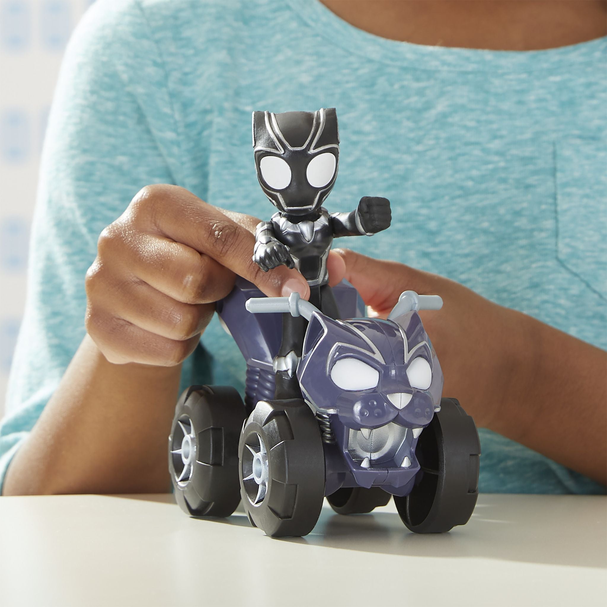 Marvel's Spidey And His Amazing Friends: Black Panther Patroller Toy Set
