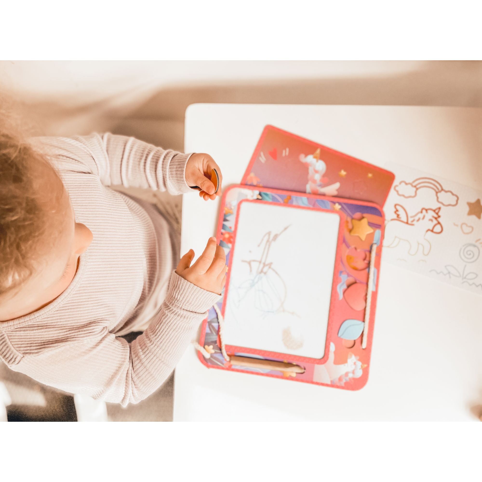 MierEdu Eco - Friendly Compact Magic Drawing Board for Unicorn Doodles, Age 3+