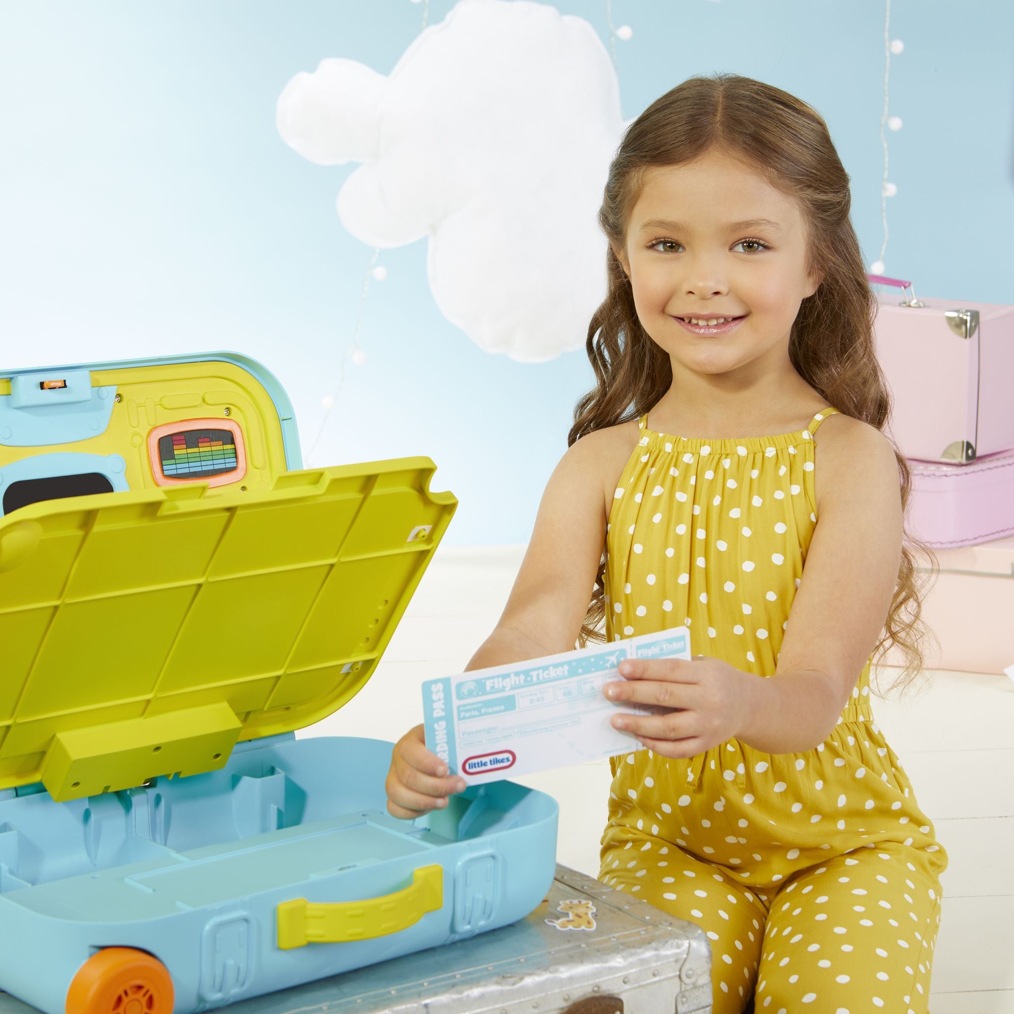 Little Tikes Educational Play Suitcase - Ideal for Learning & Fun for Kids Aged 3+