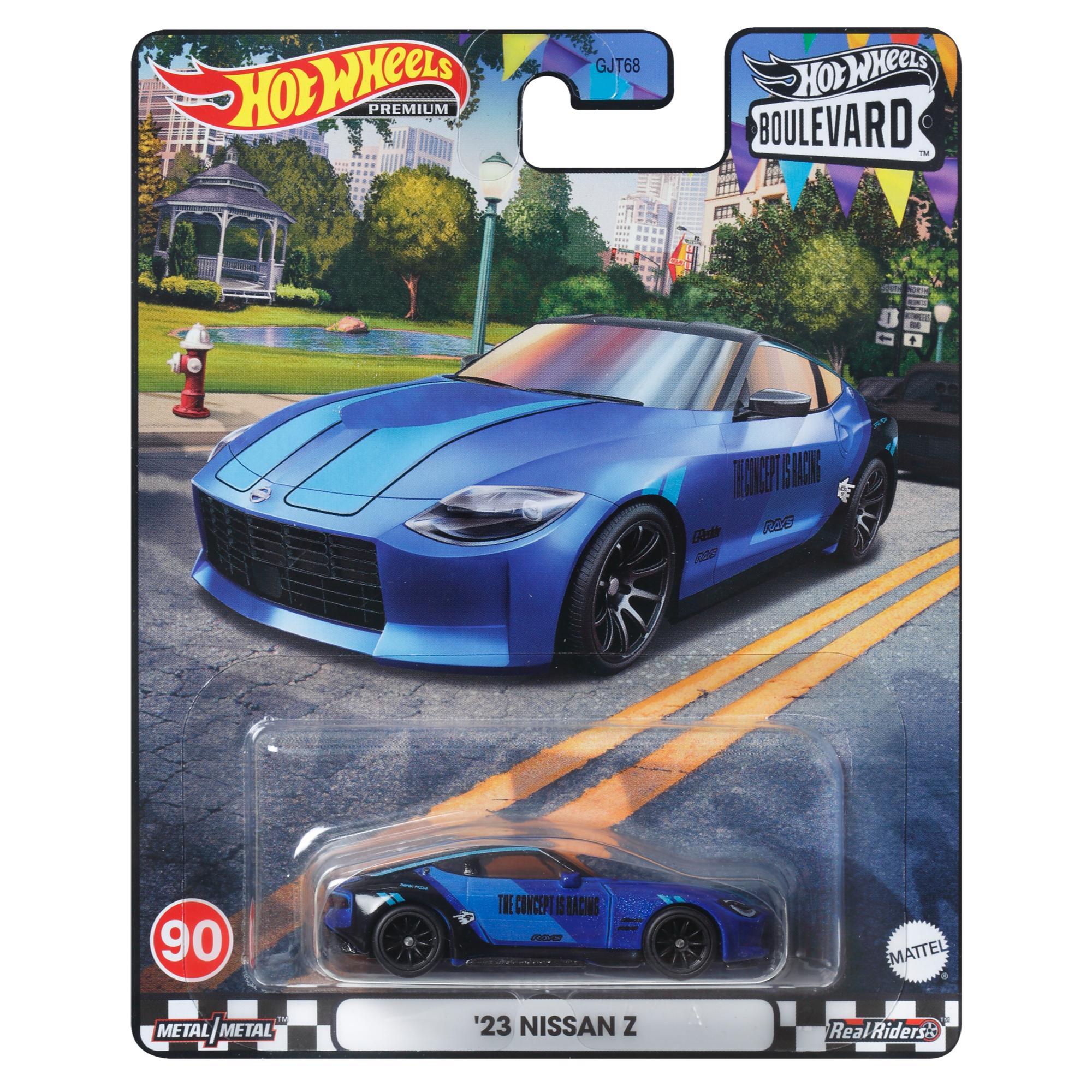 Hot Wheels '23 Nissan Z Boulevard Vehicle - Collectible!