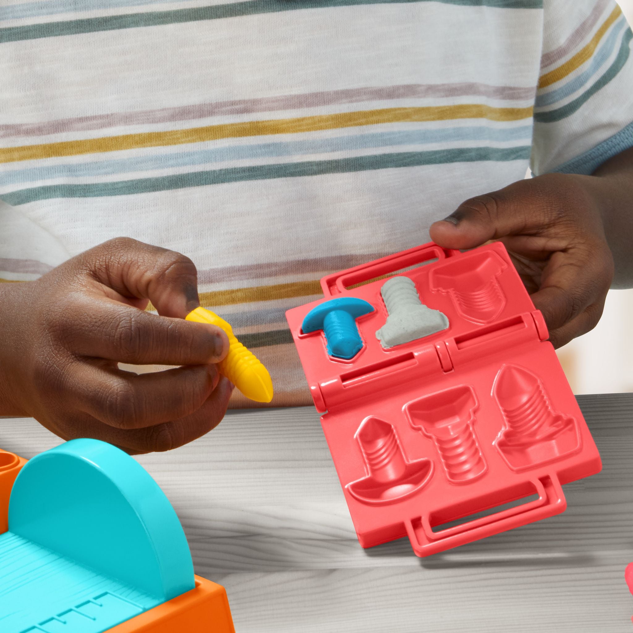 Hot Deal! Play-Doh Tool Bench with Stamp & Saw