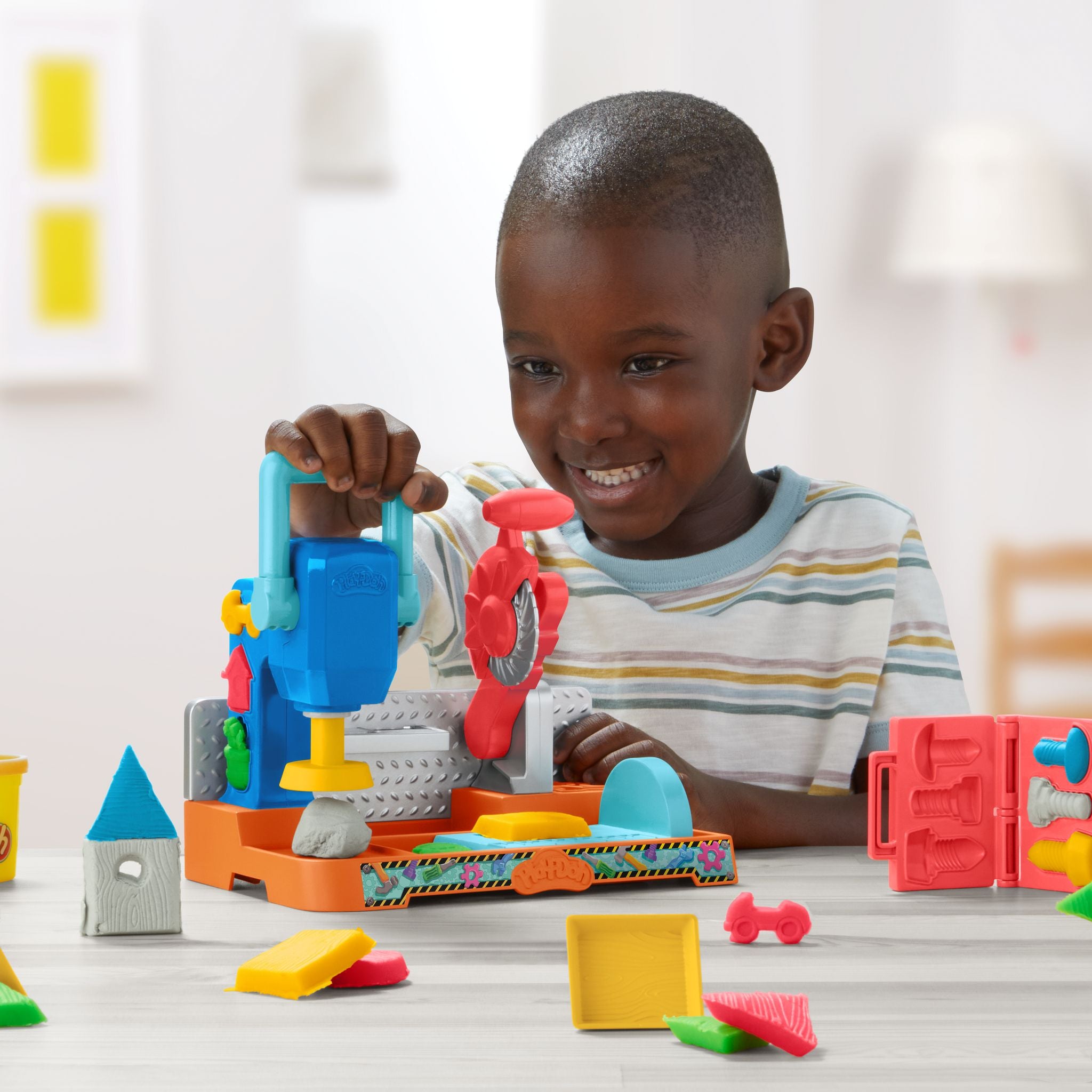 Hot Deal! Play-Doh Tool Bench with Stamp & Saw