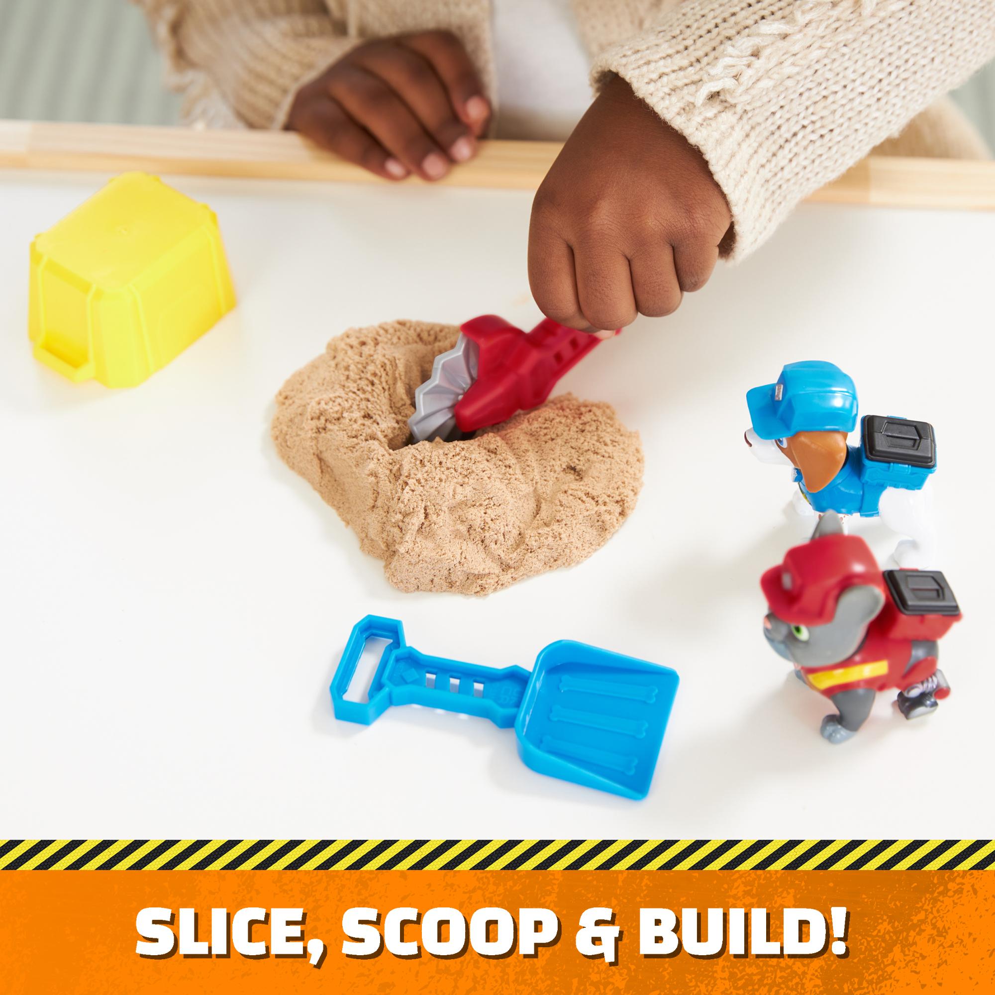 Rubble & Crew Build-It Pack: Charger and Wheeler Action Figures with Kinetic Sand