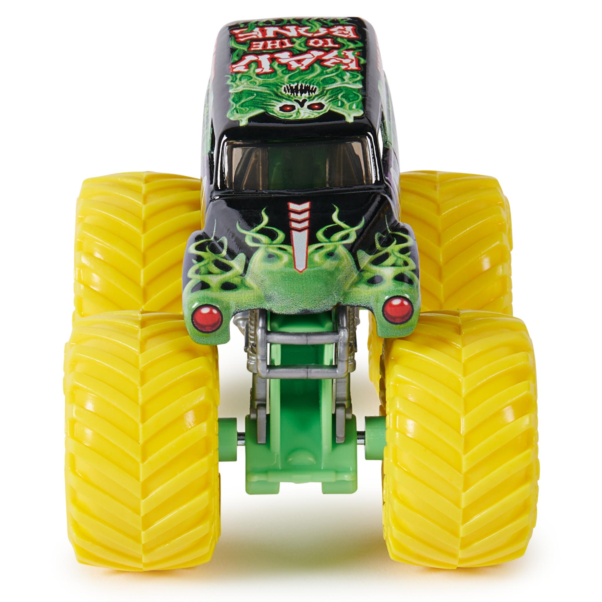 1:64 Scale 2-Pack Monster Jam Toys: Grave Digger vs Max-D Maximum Destruction