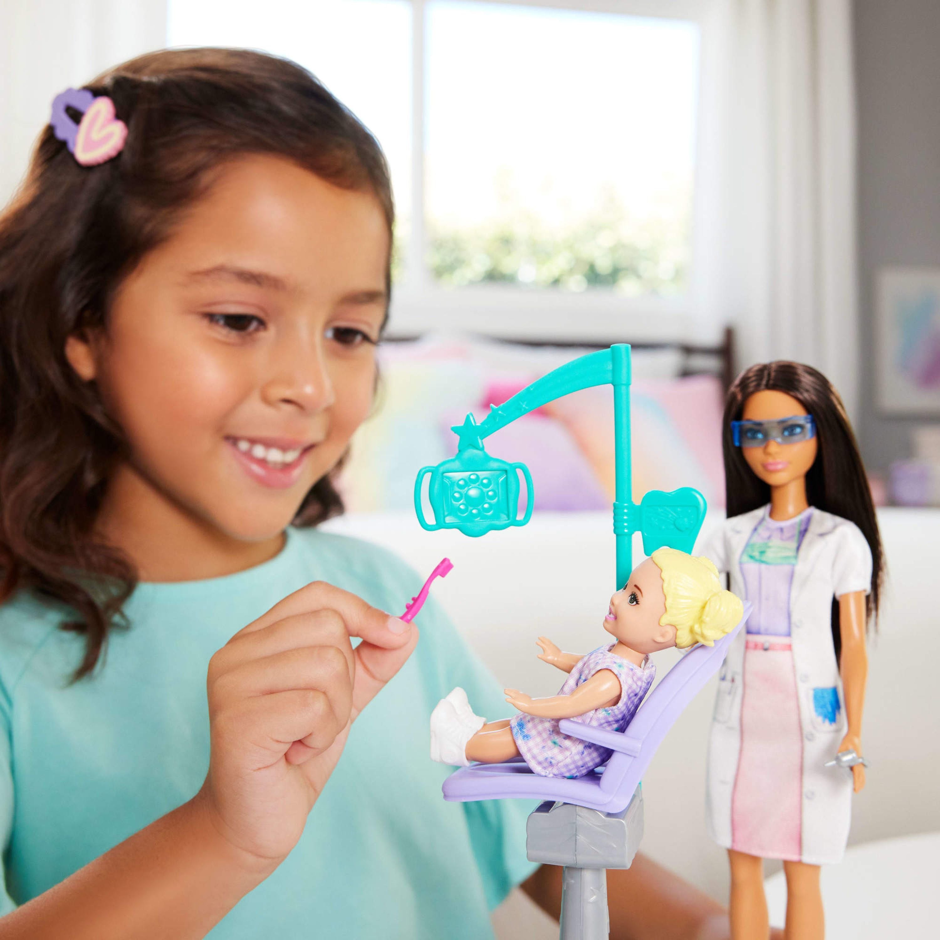 Barbie Dentist Brunette Doll Playset: Explore Career Roles