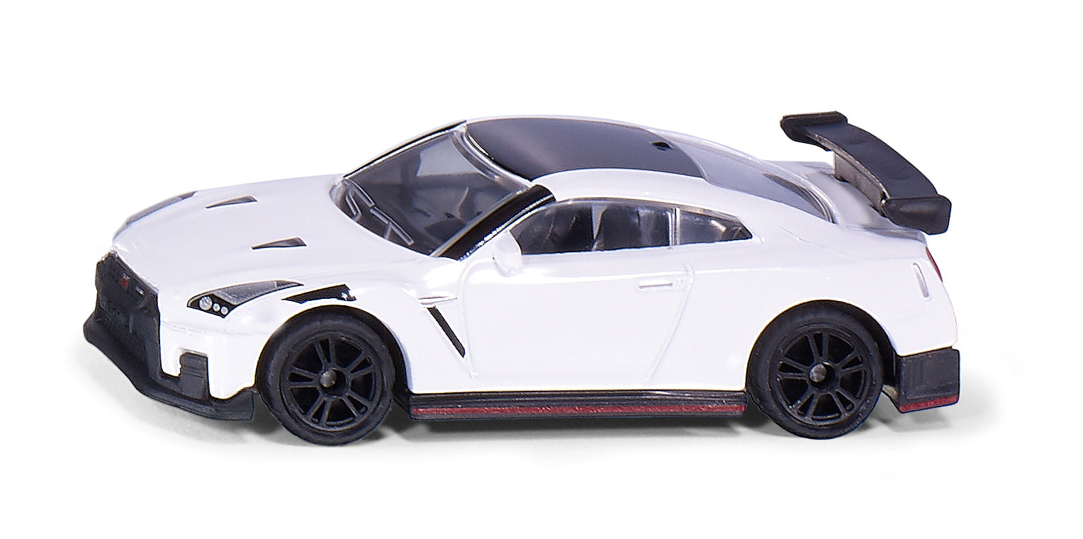 Hot Deal: Siku 1579 Nissan GT-R Nismo (R35) Model