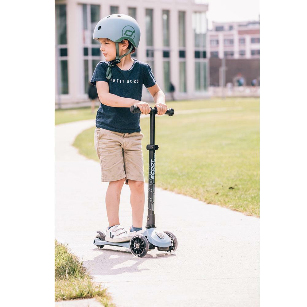 Hot Deal! Scoot & Ride Highwaykick 3 LED Steel Scooter