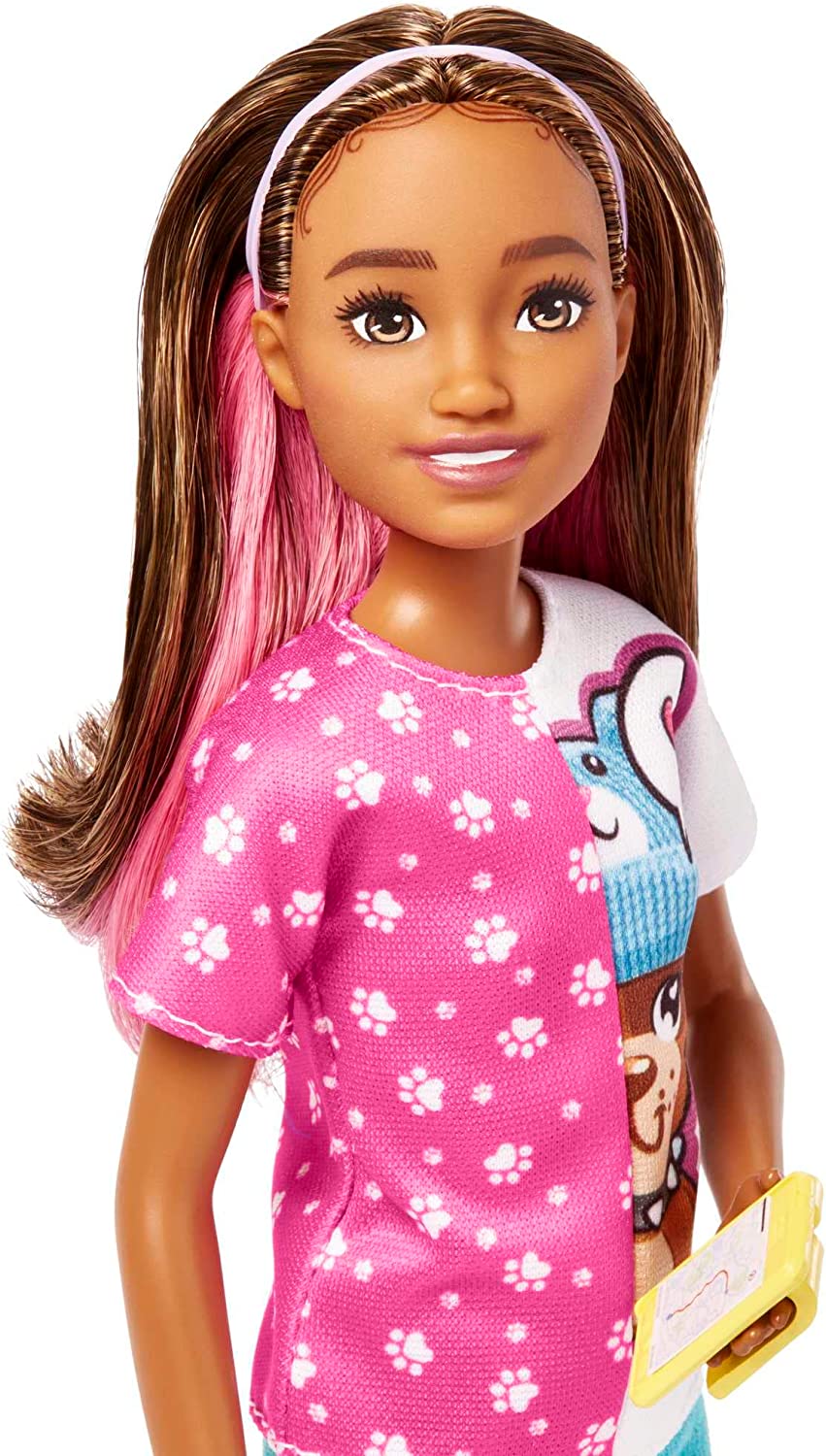 Barbie Skipper First Jobs Dog Walker Doll Set with Adorable Puppy