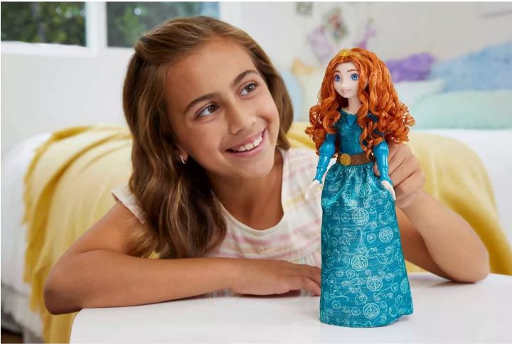 Hot Sale! Disney Princess Merida Posable Fashion Doll with Accessories