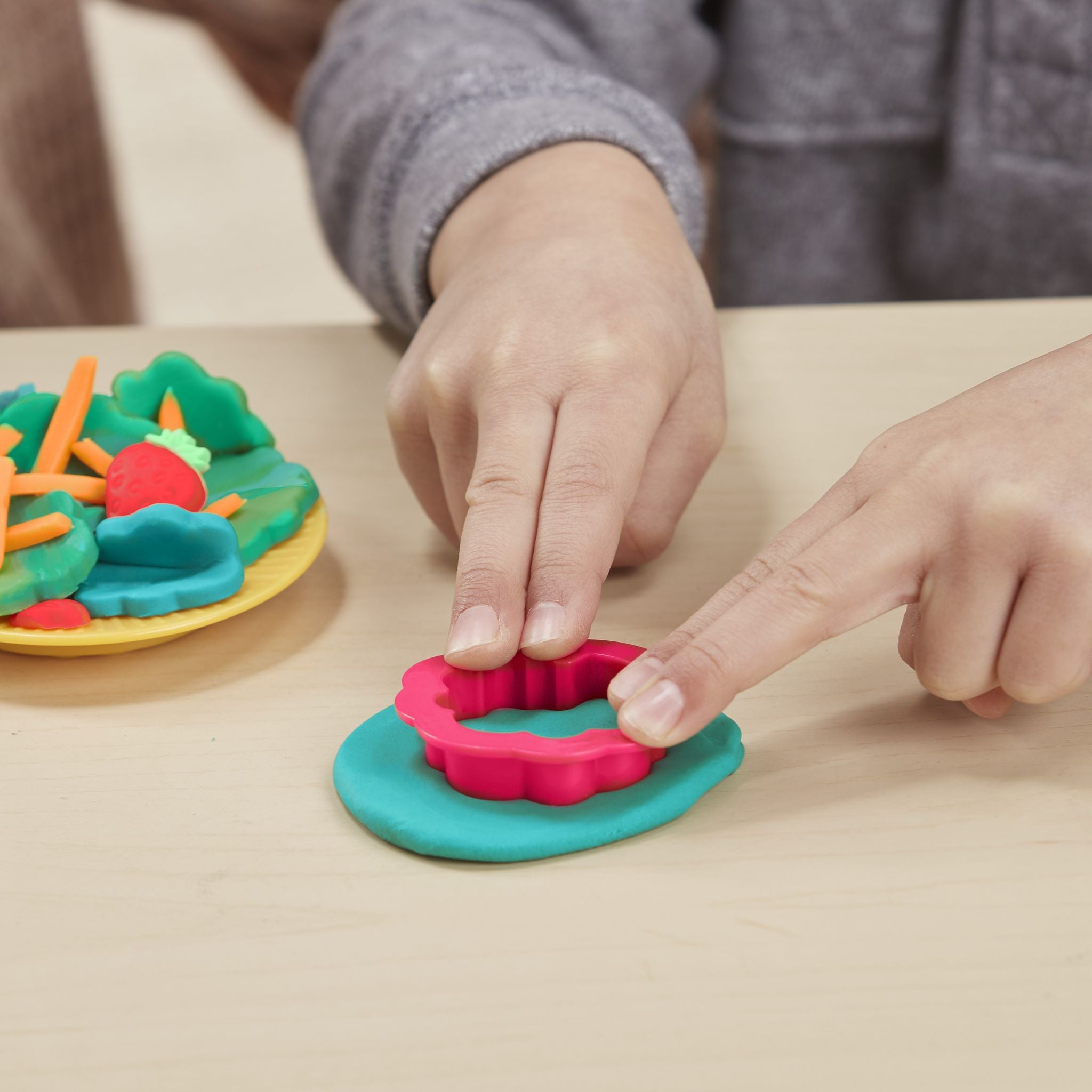 Hot Sale! Play-Doh Garden Creation Toolset for Preschool Kids