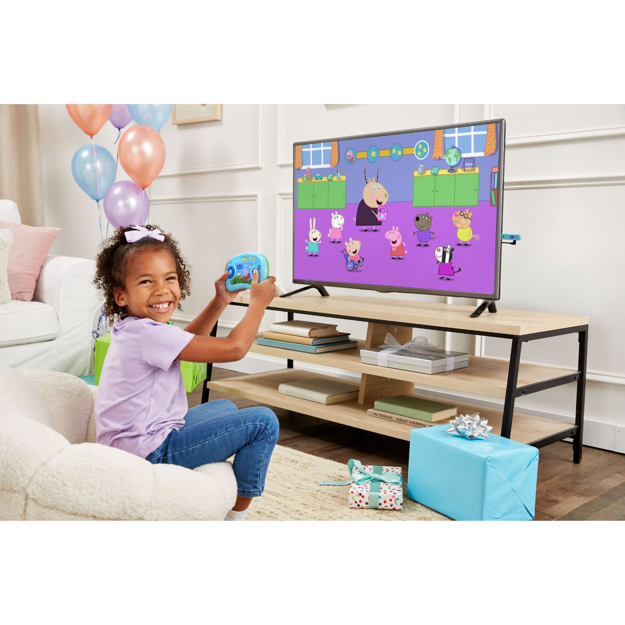 LeapFrog Peppa Pig's Big Day Video Game - Ideal for Ages 4 - 6, Great Family Fun