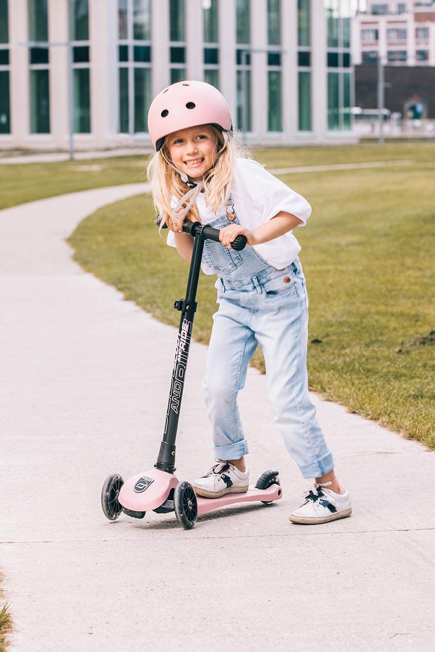 Hot Deal! Scoot & Ride Highwaykick 3 LED Steel Scooter