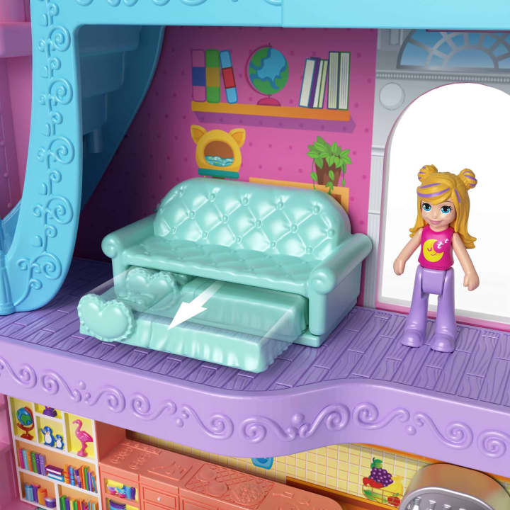 Polly Pocket's Magical Pajama Party Sleepover Adventure Playset