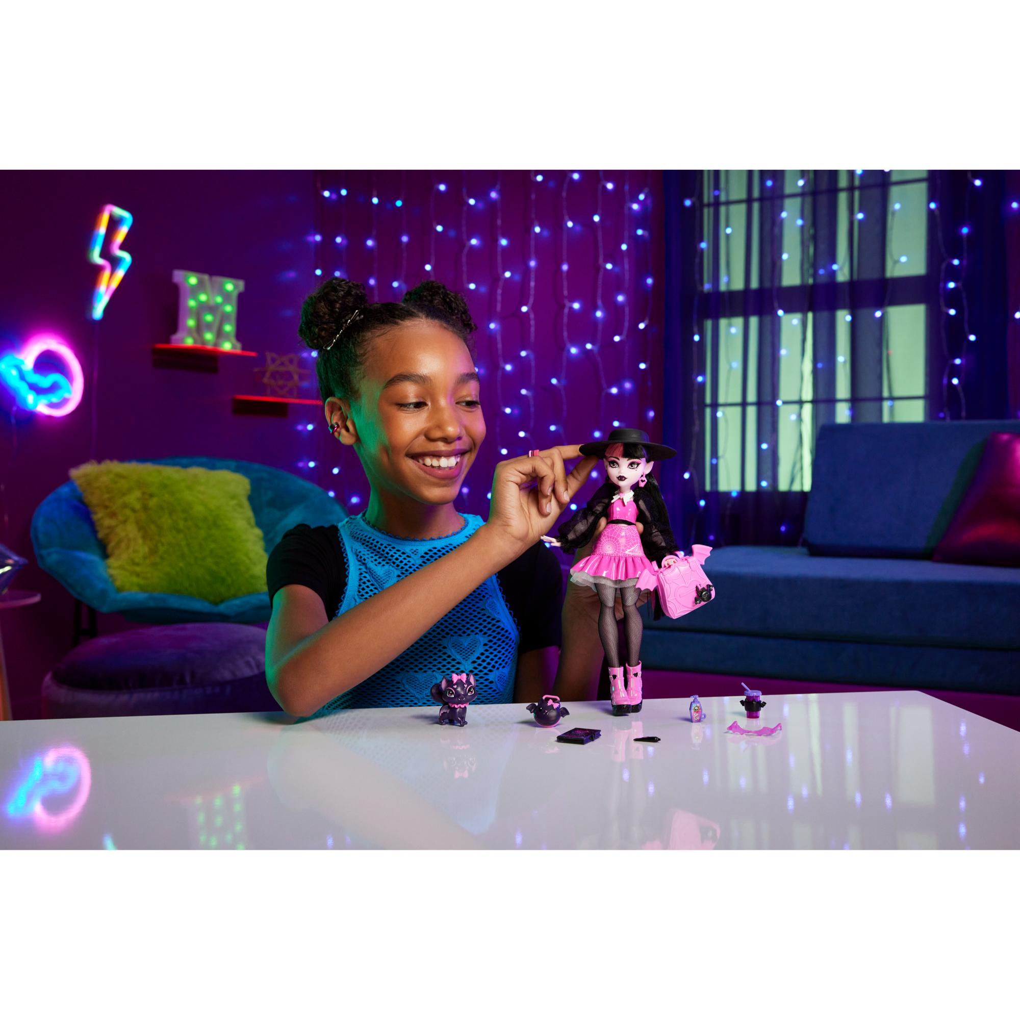 Hot Sale! Monster High Refresh Core Doll - Fashionable Draculaura Doll for Kids