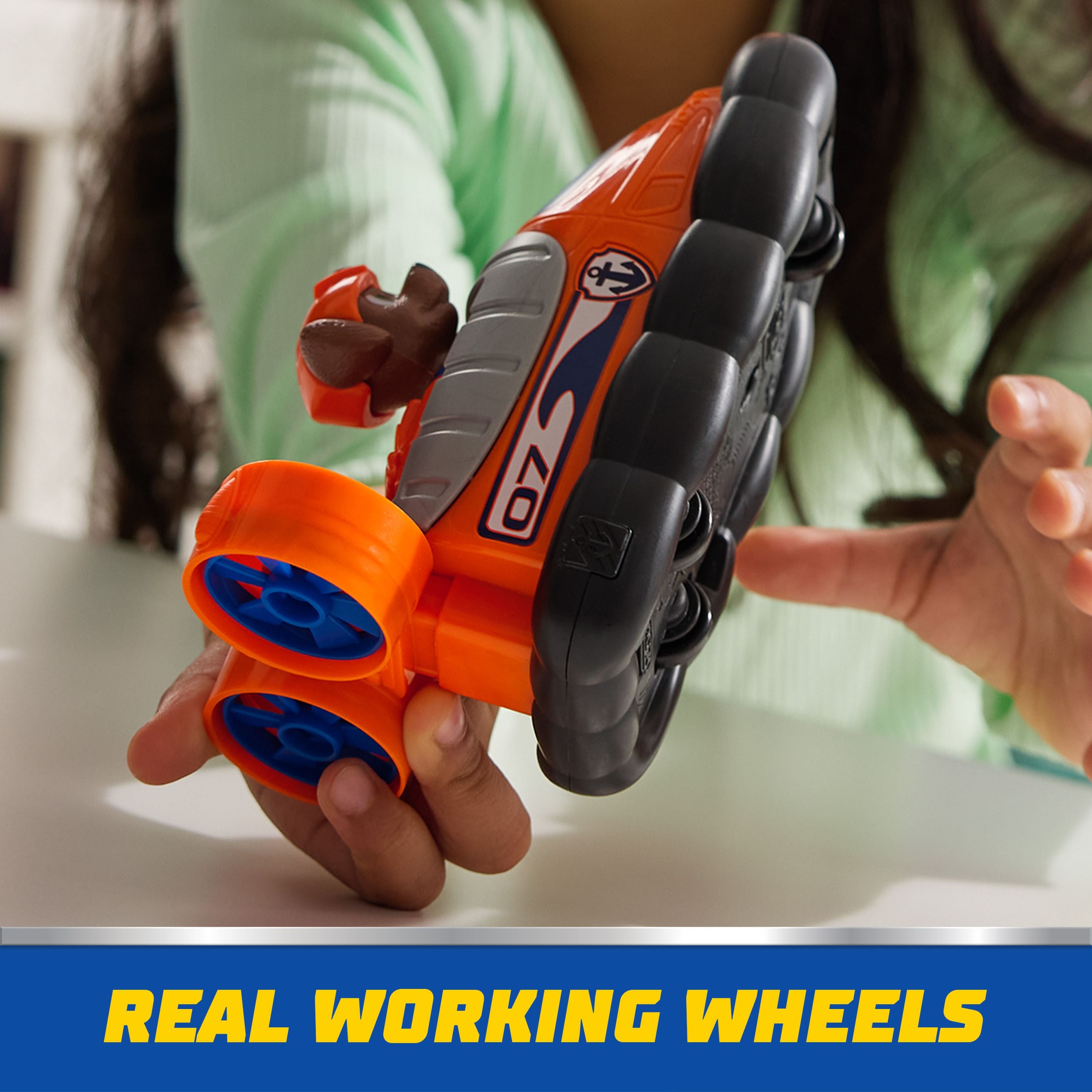 PAW Patrol Eco-Friendly Basic Rescue Hovercraft Vehicle of Zuma