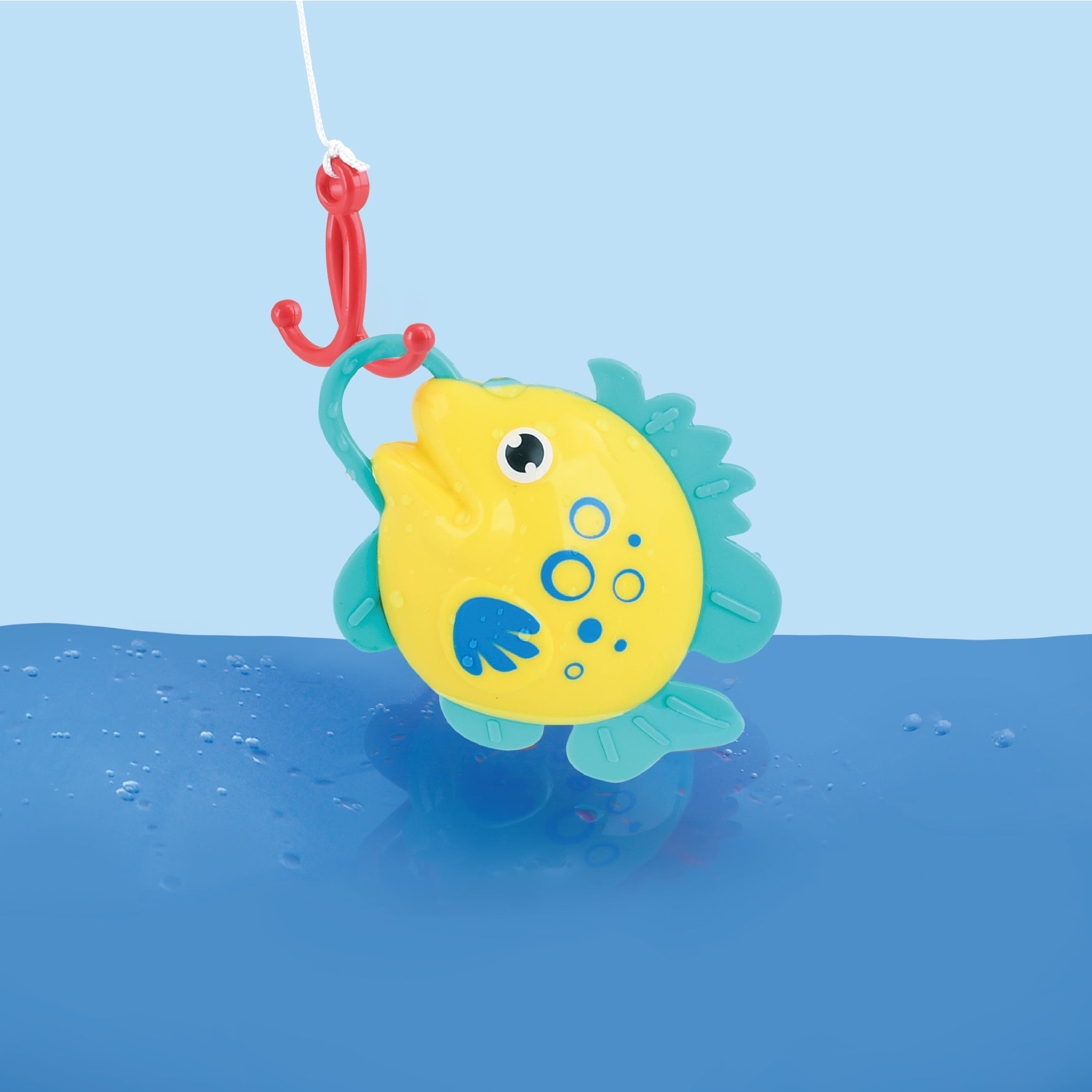 Playgo Reel Bathtime Fishing Toy - Ideal for Little Fishermen!