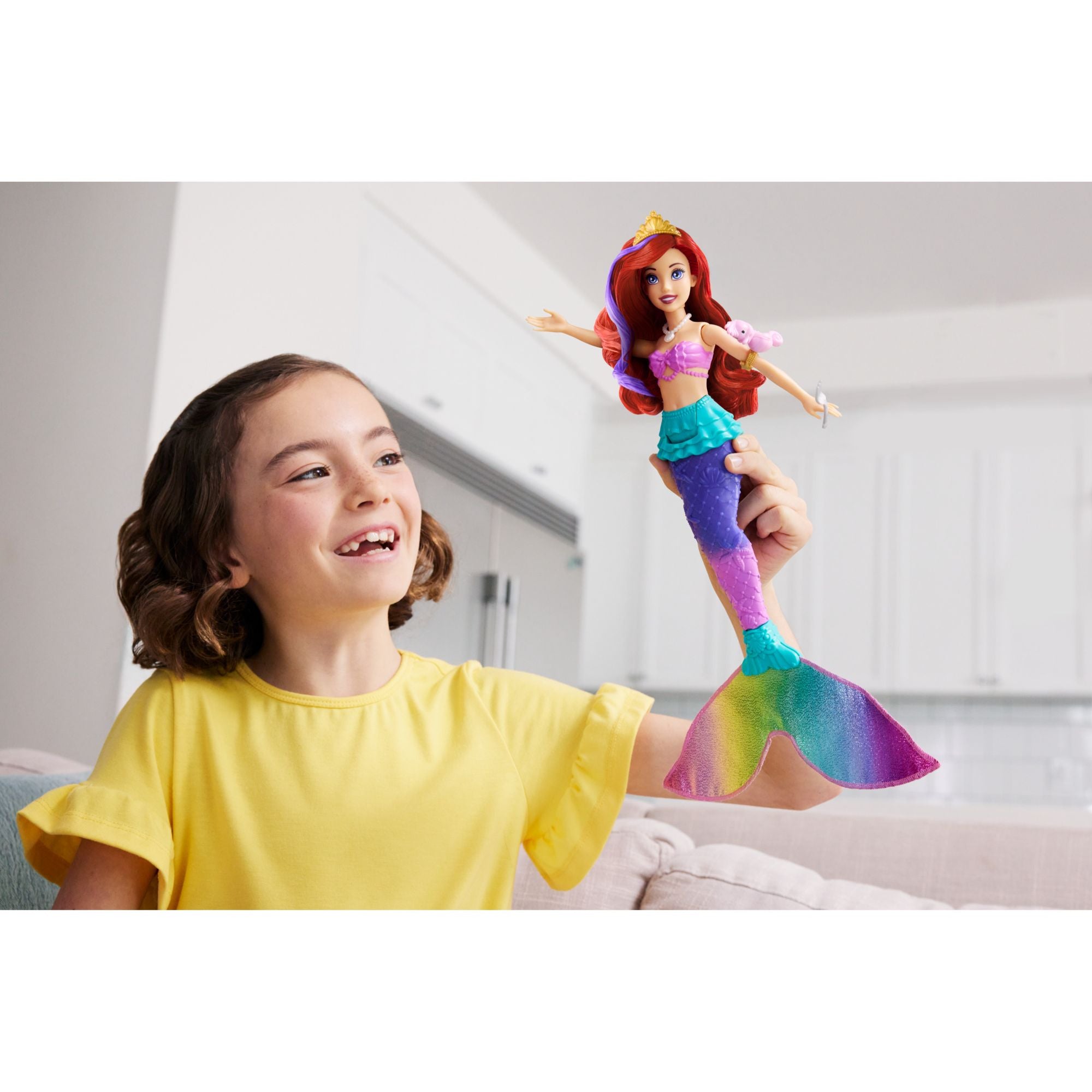 Disney Princess Ariel Swim & Splash Doll with Color - Change and Seahorse Friend