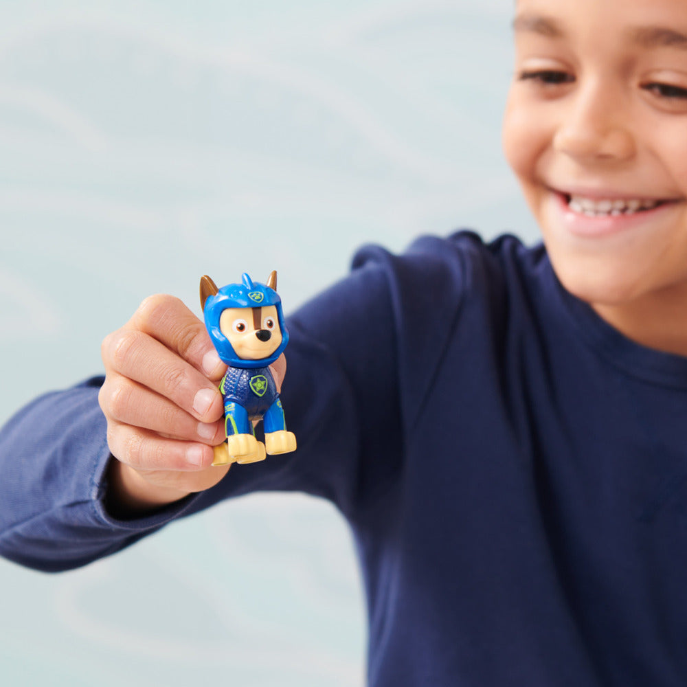 PAW Patrol Aqua Pups - Chase in Wetsuit with Shark Action Figure Set