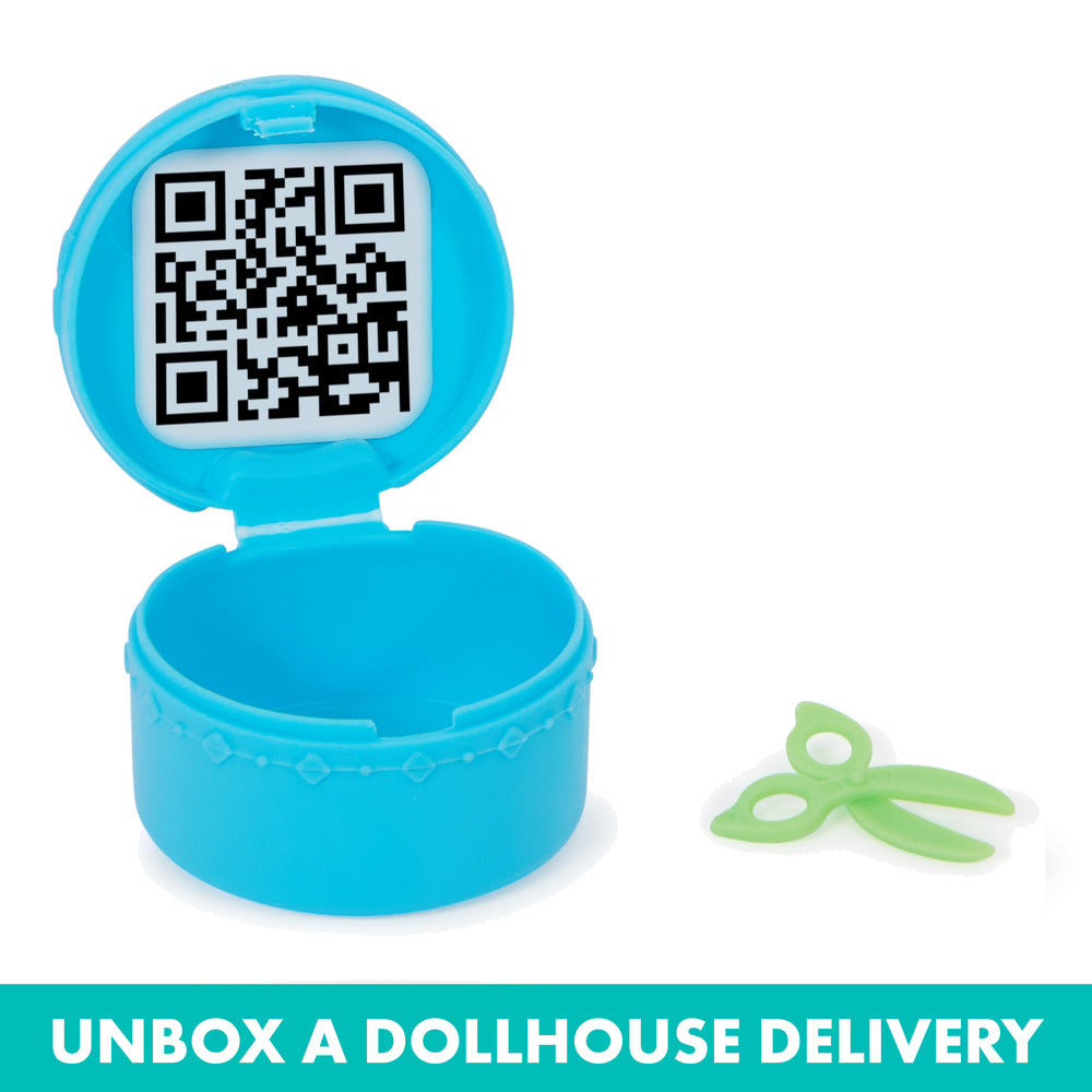 Gabby's Dollhouse Clip-On Portable Mini Playset - Featuring Baby Box Cat